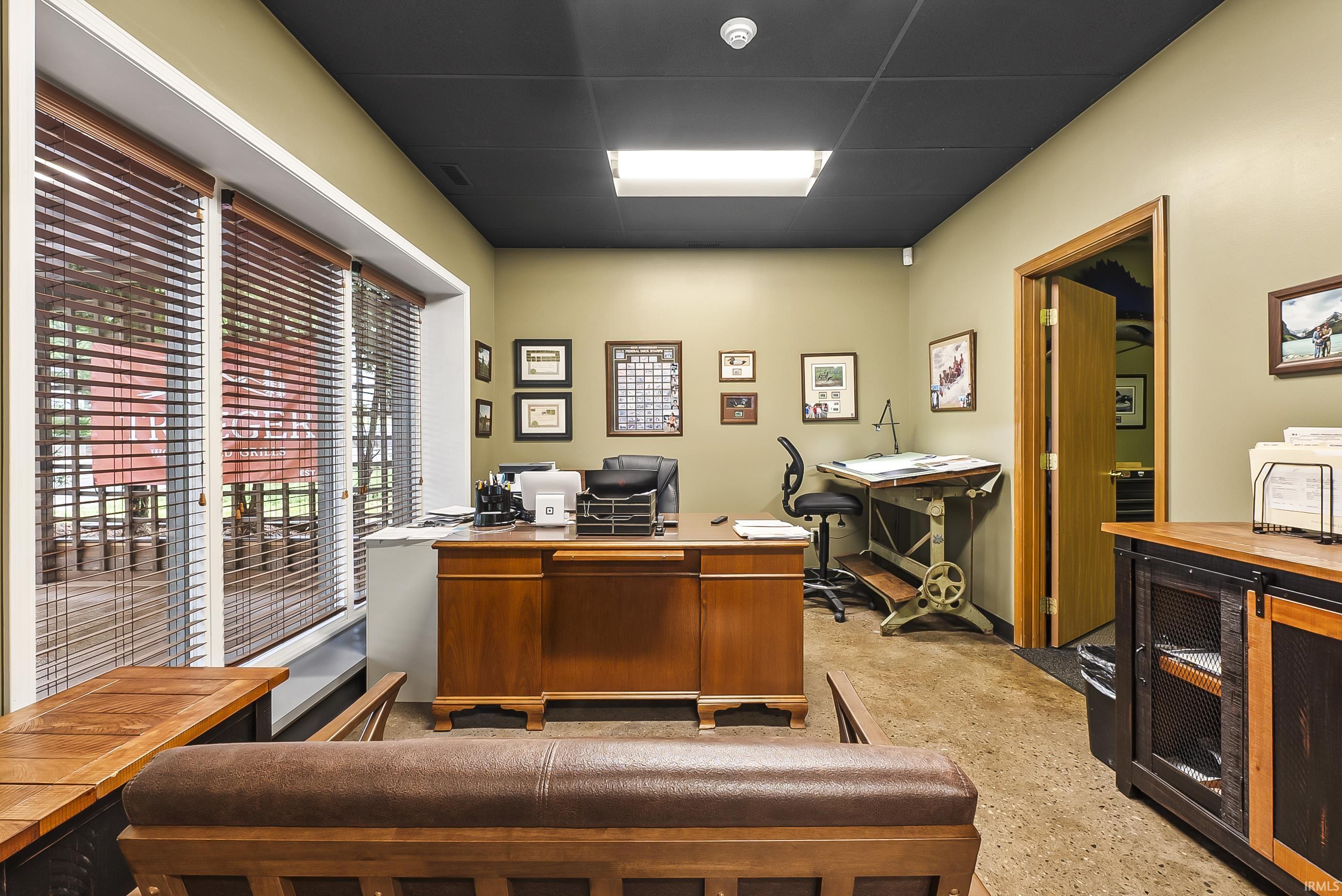 Photo 18 of 2332 N Clinton Street