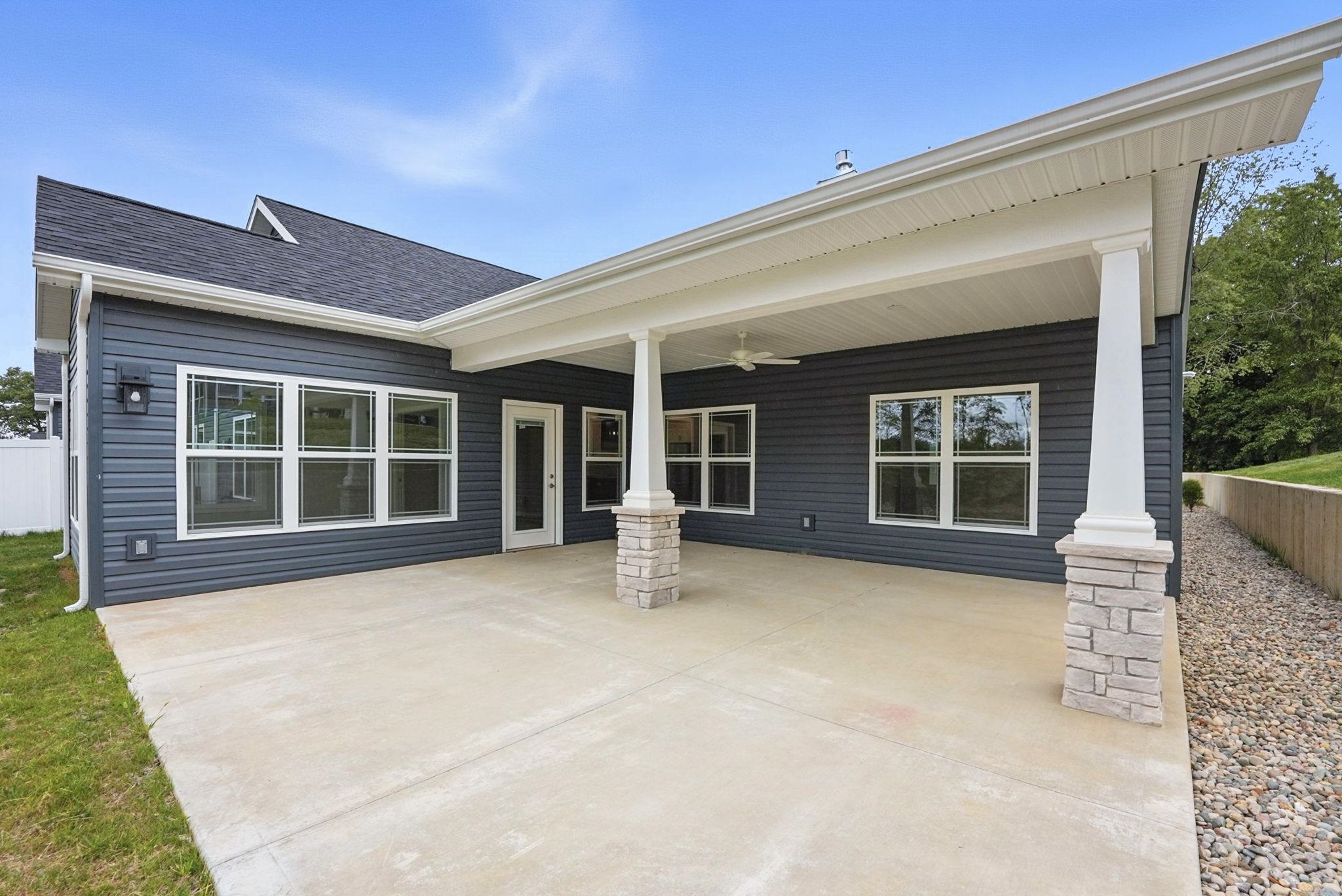 Photo 4 of 120 Ln 520 A Lake James