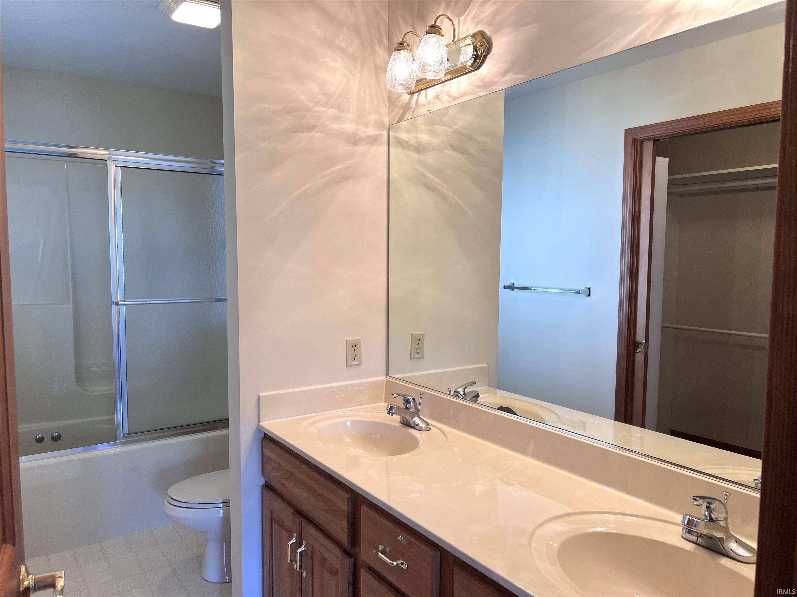 Photo 24 of 1208 Westbrooke Court