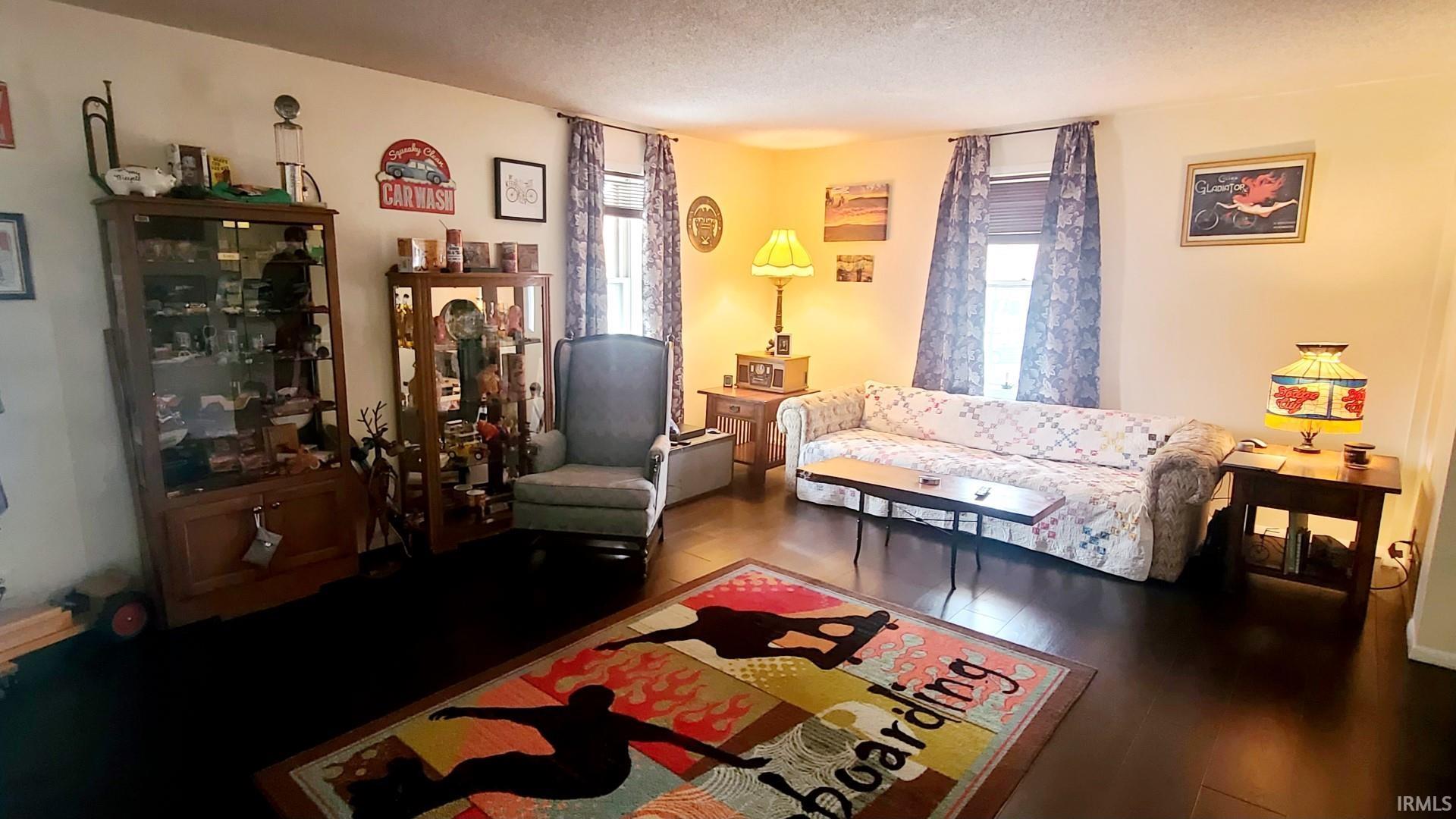 Photo 12 of 111 E Rush Street