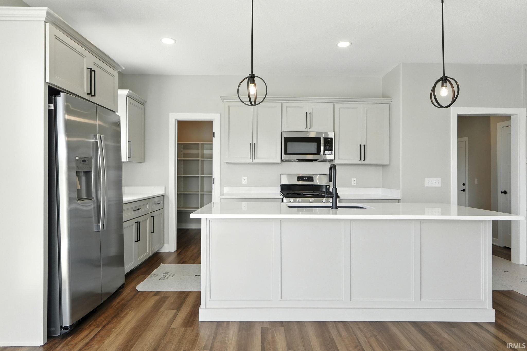 Photo 3 of 7075 Starks Boulevard