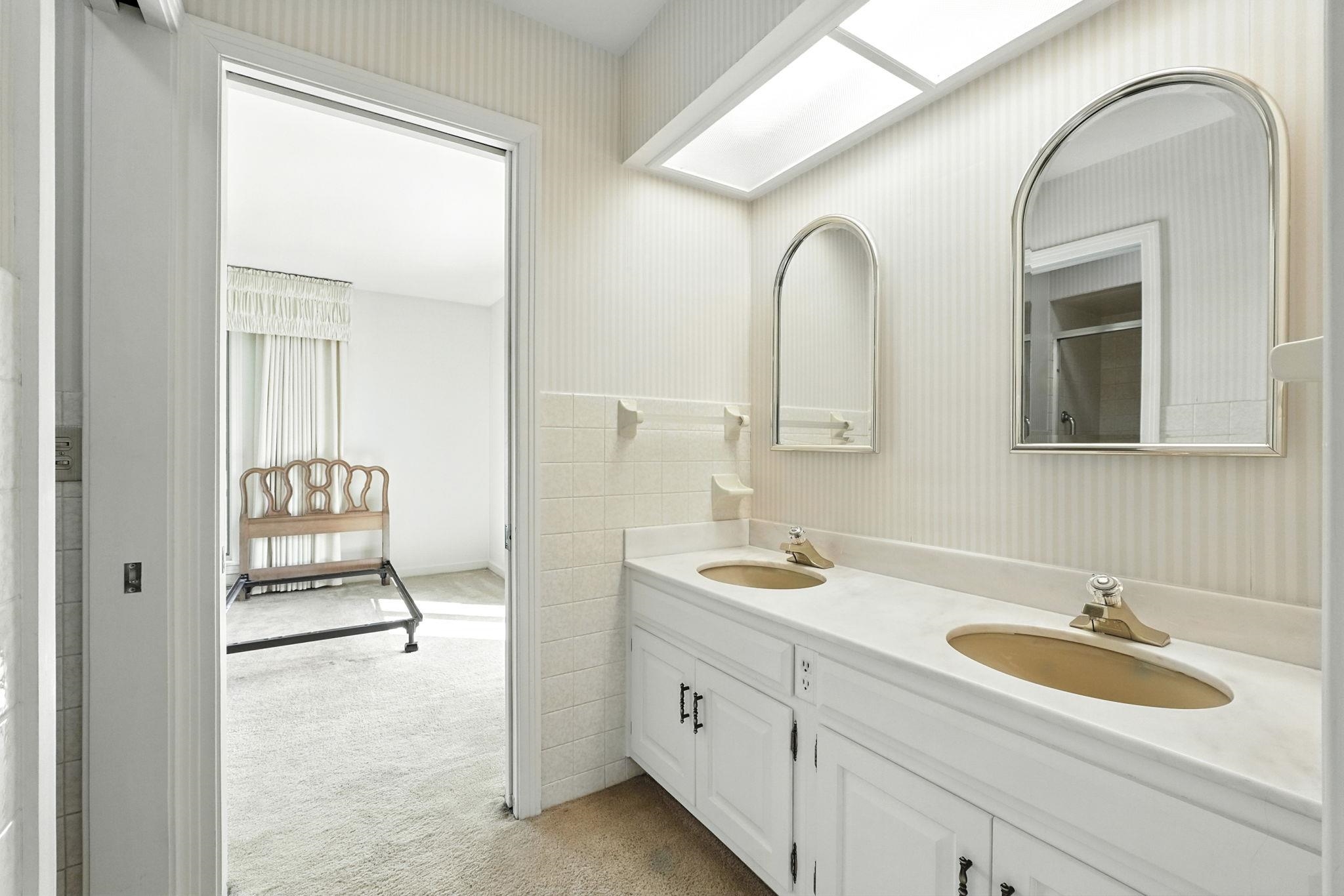 Photo 17 of 1070 W 100 N