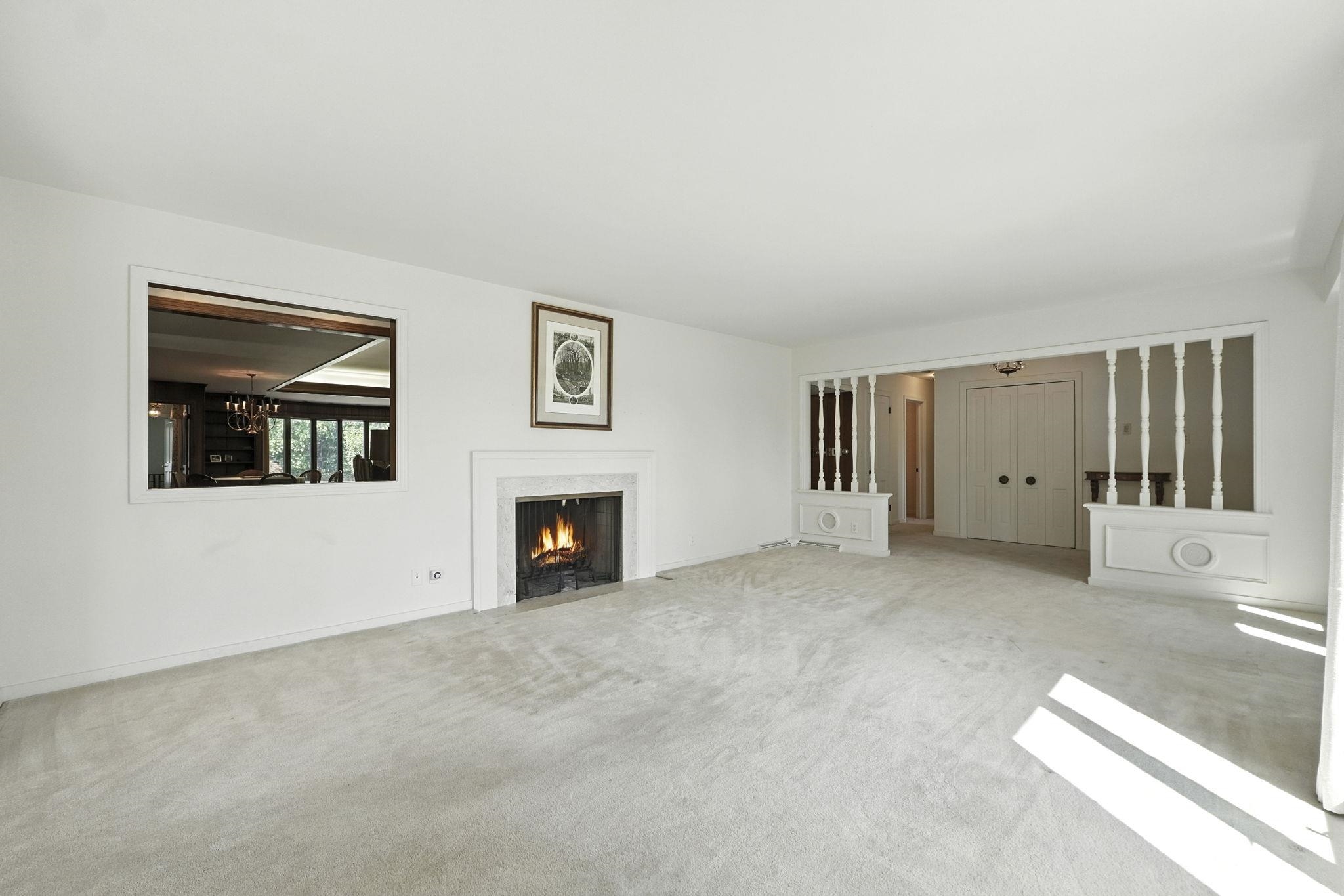 Photo 2 of 1070 W 100 N