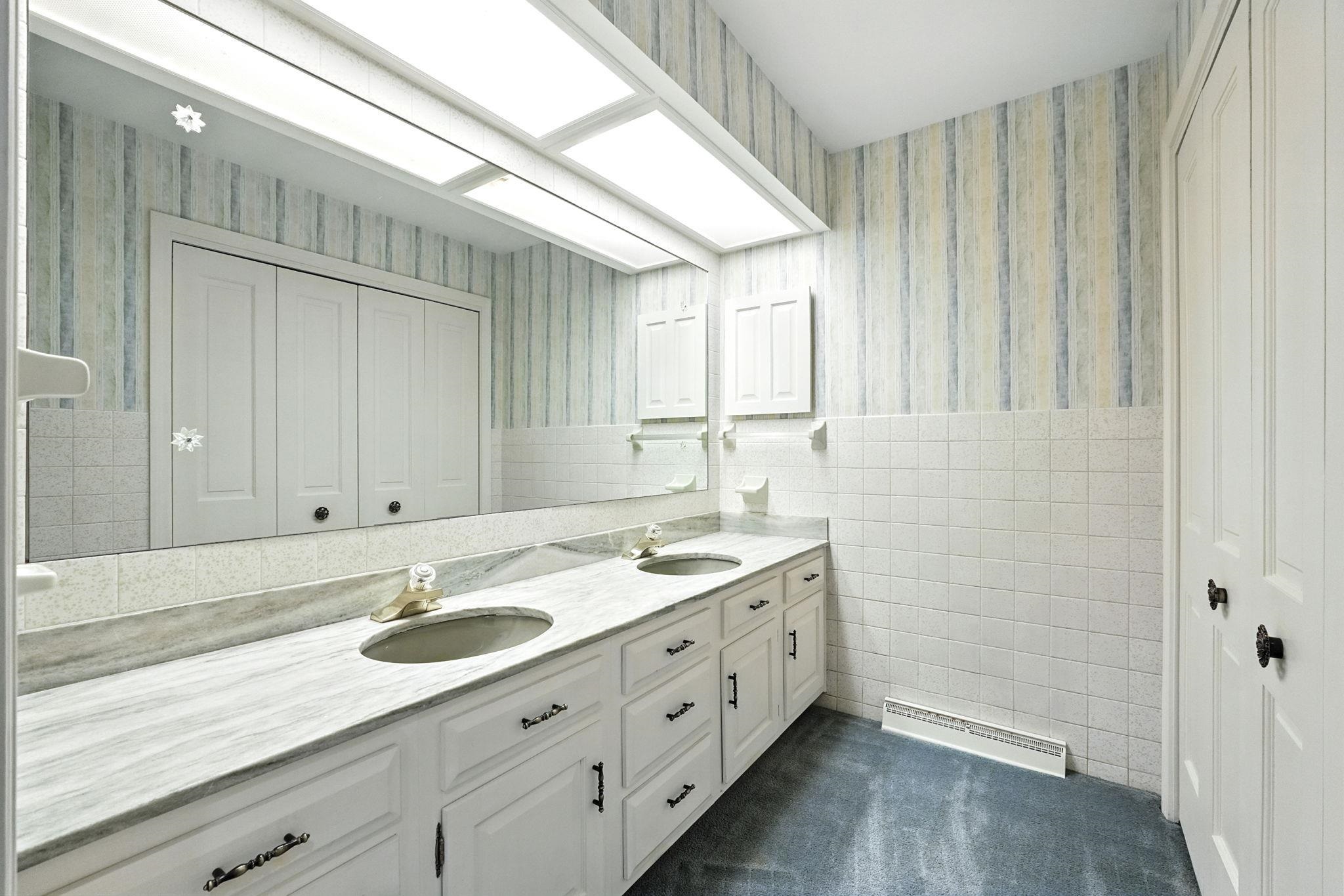 Photo 20 of 1070 W 100 N