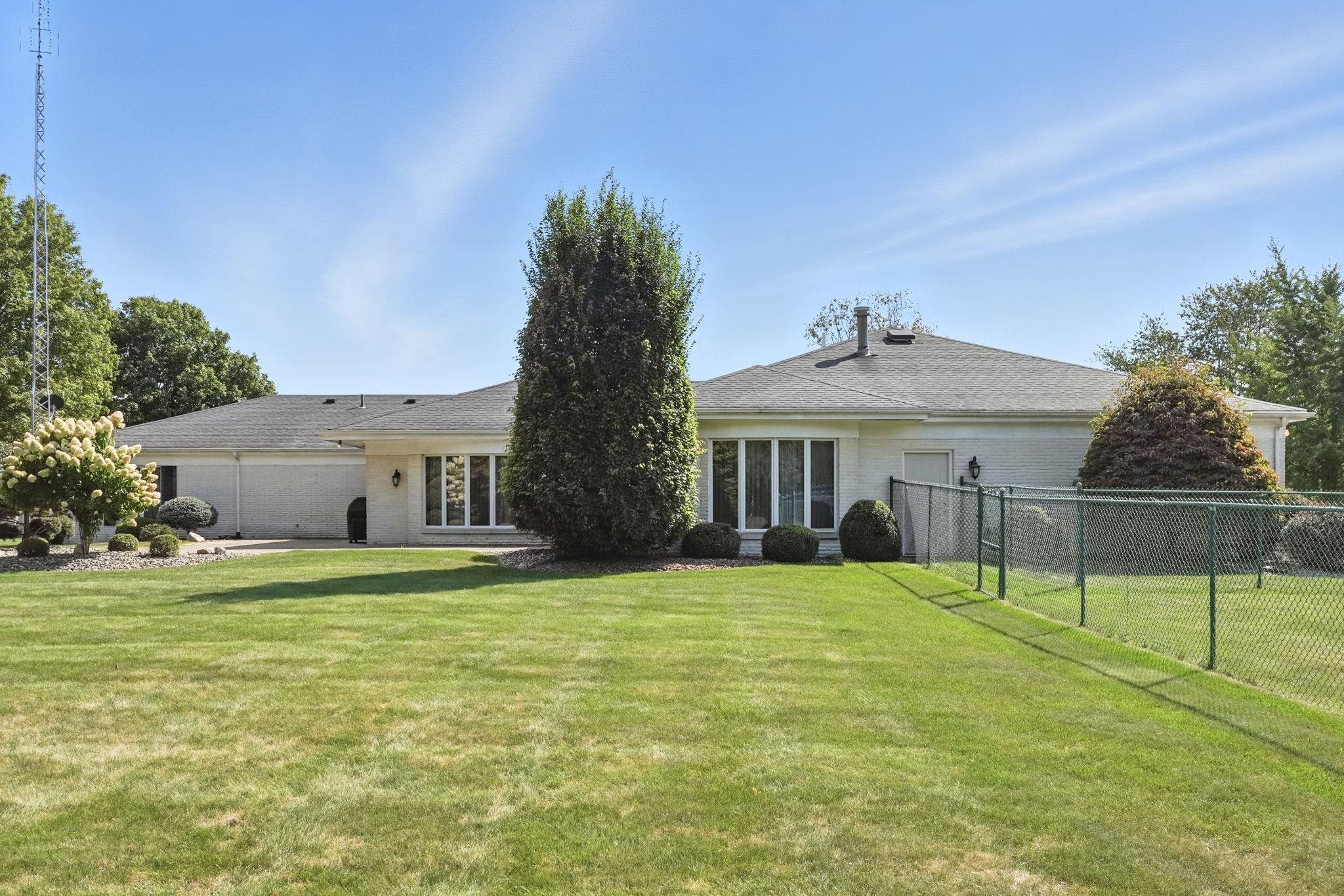 Photo 22 of 1070 W 100 N