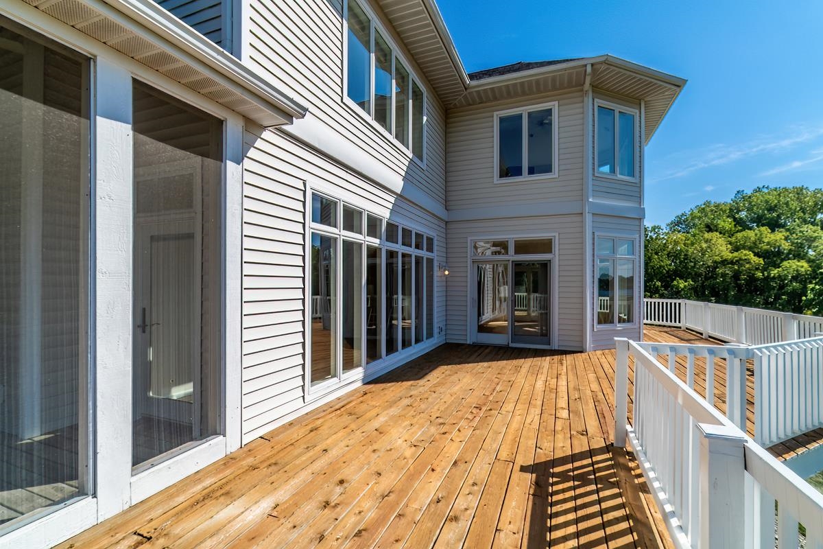 Photo 3 of 1000 N 330 W