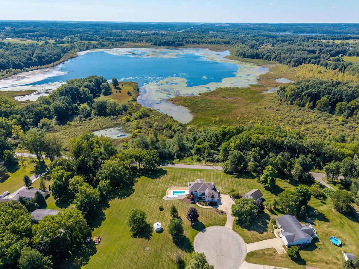 Photo 35 of 1000 N 330 W