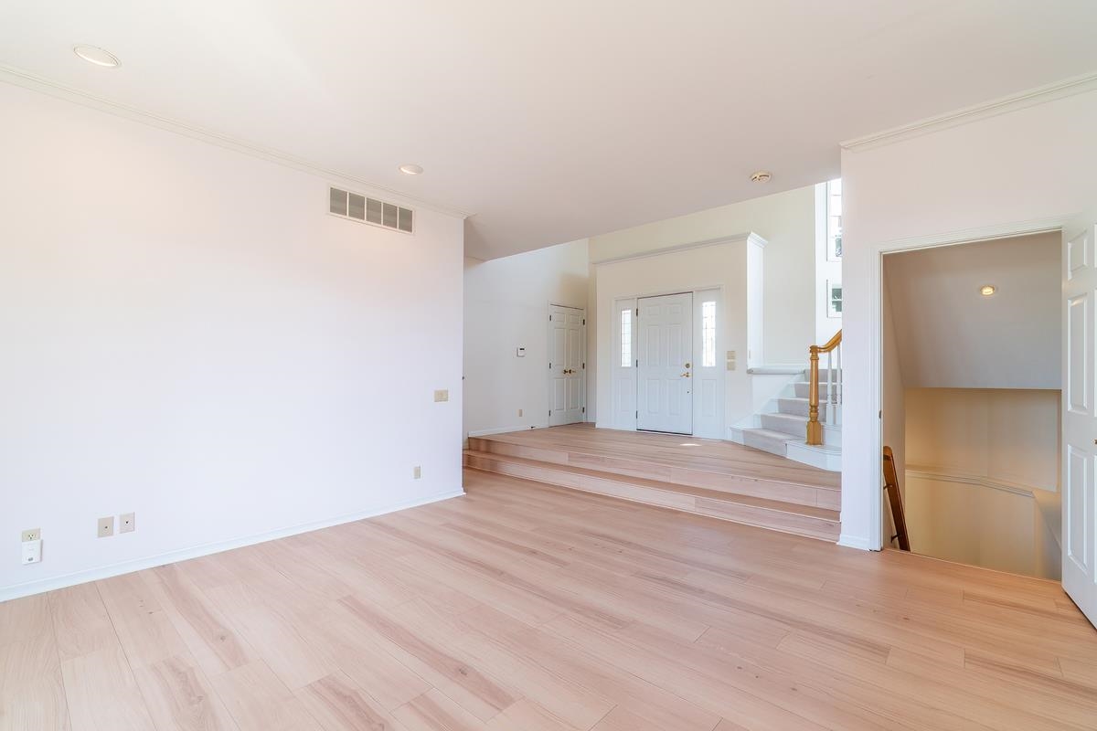 Photo 6 of 1000 N 330 W