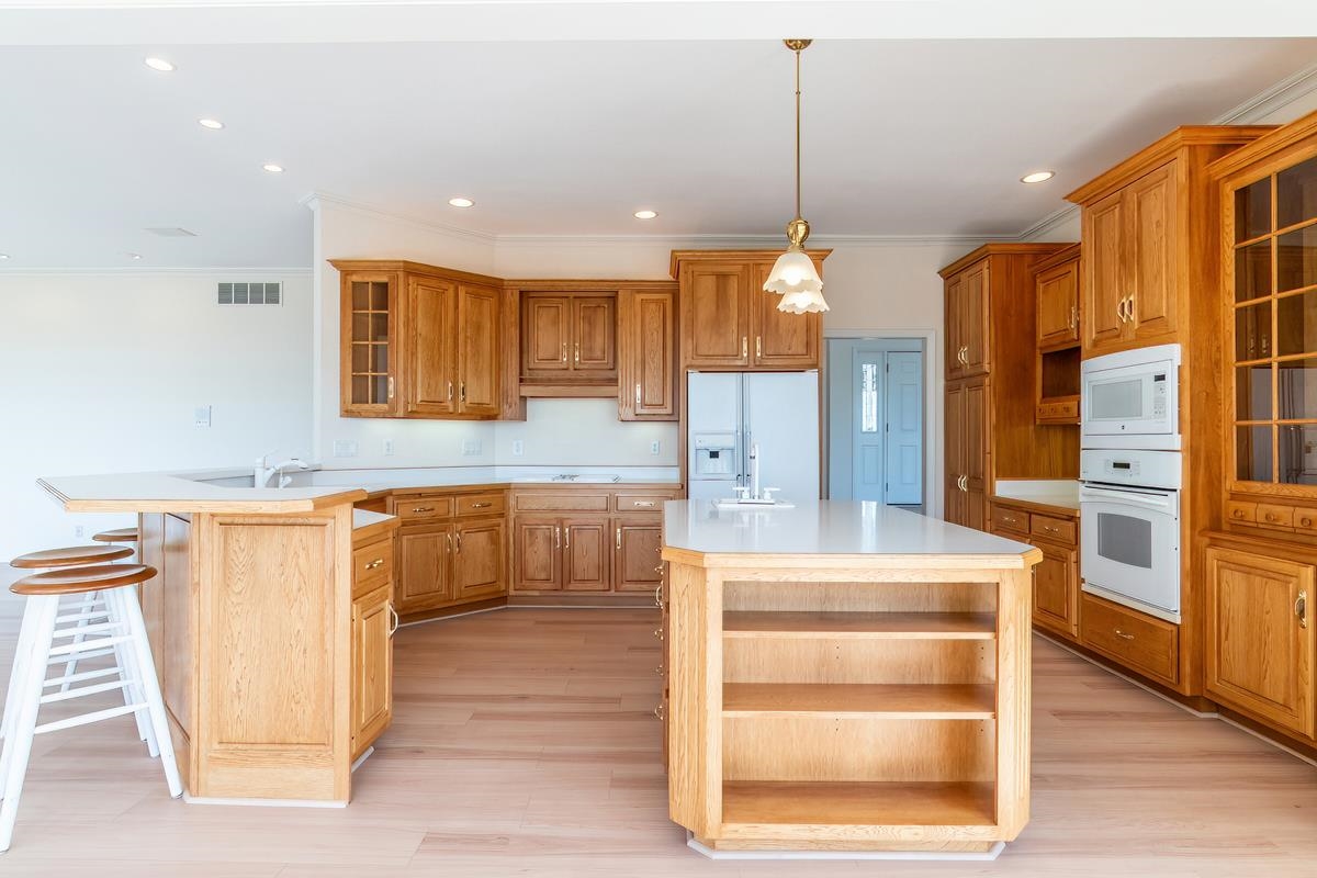 Photo 7 of 1000 N 330 W