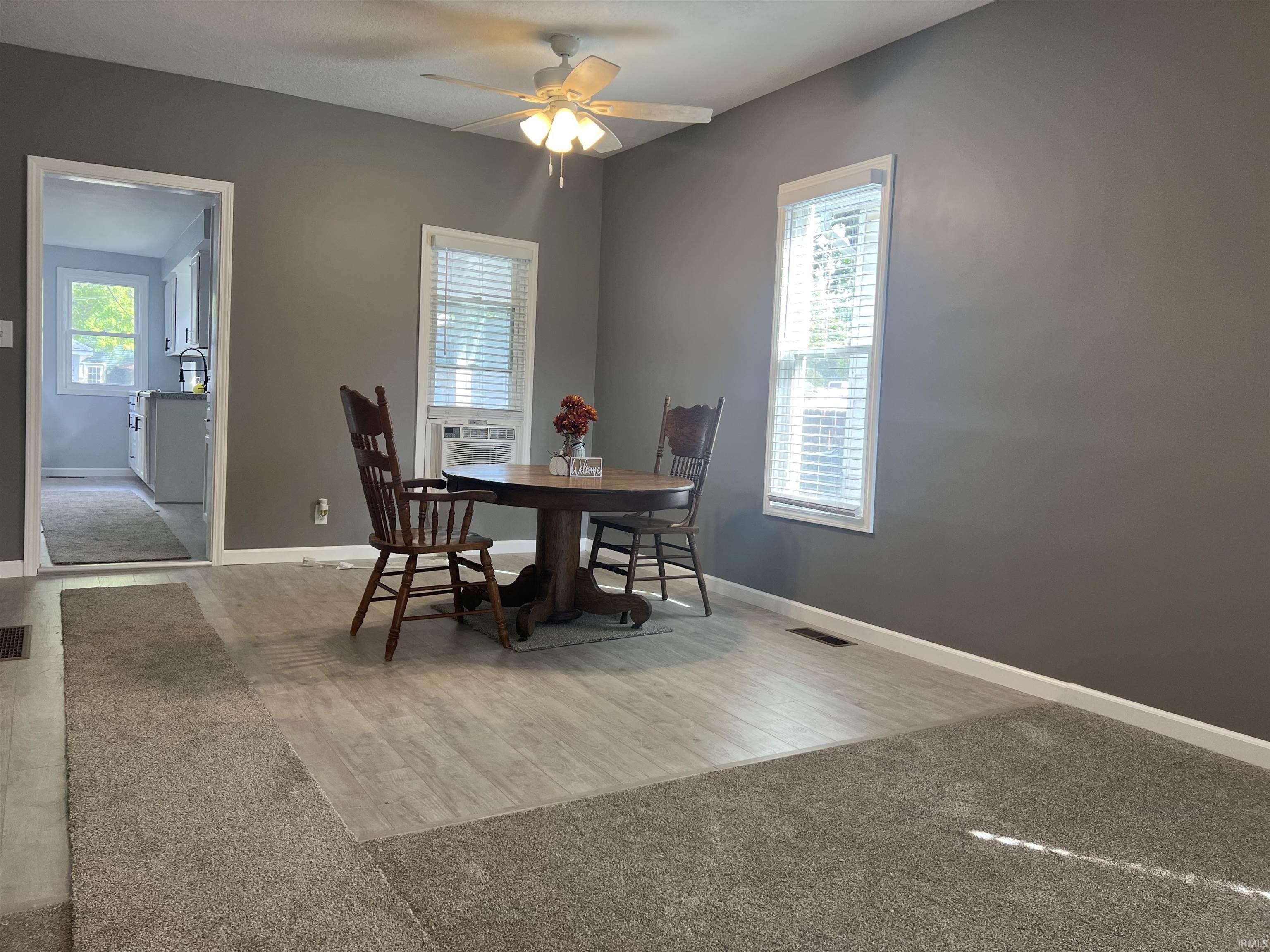 Photo 16 of 217 S Johnson Street