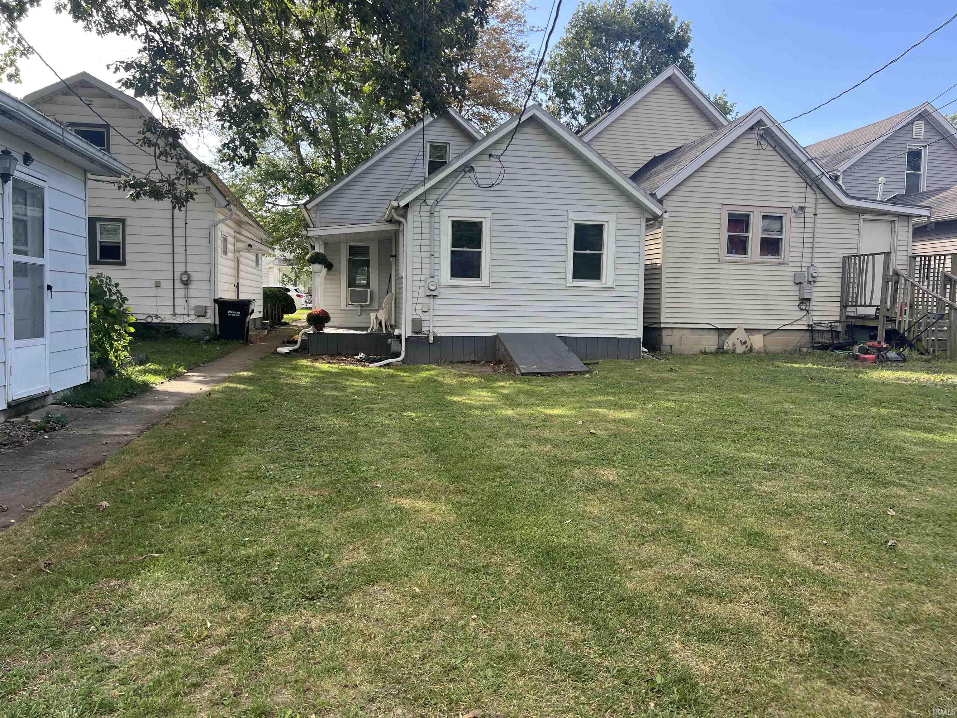 Photo 2 of 217 S Johnson Street