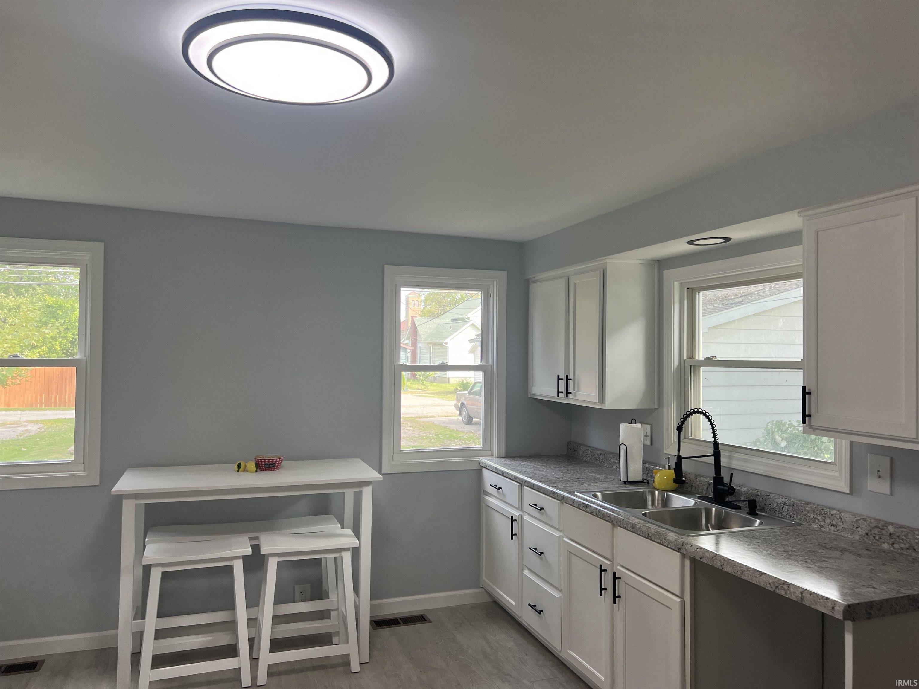 Photo 9 of 217 S Johnson Street