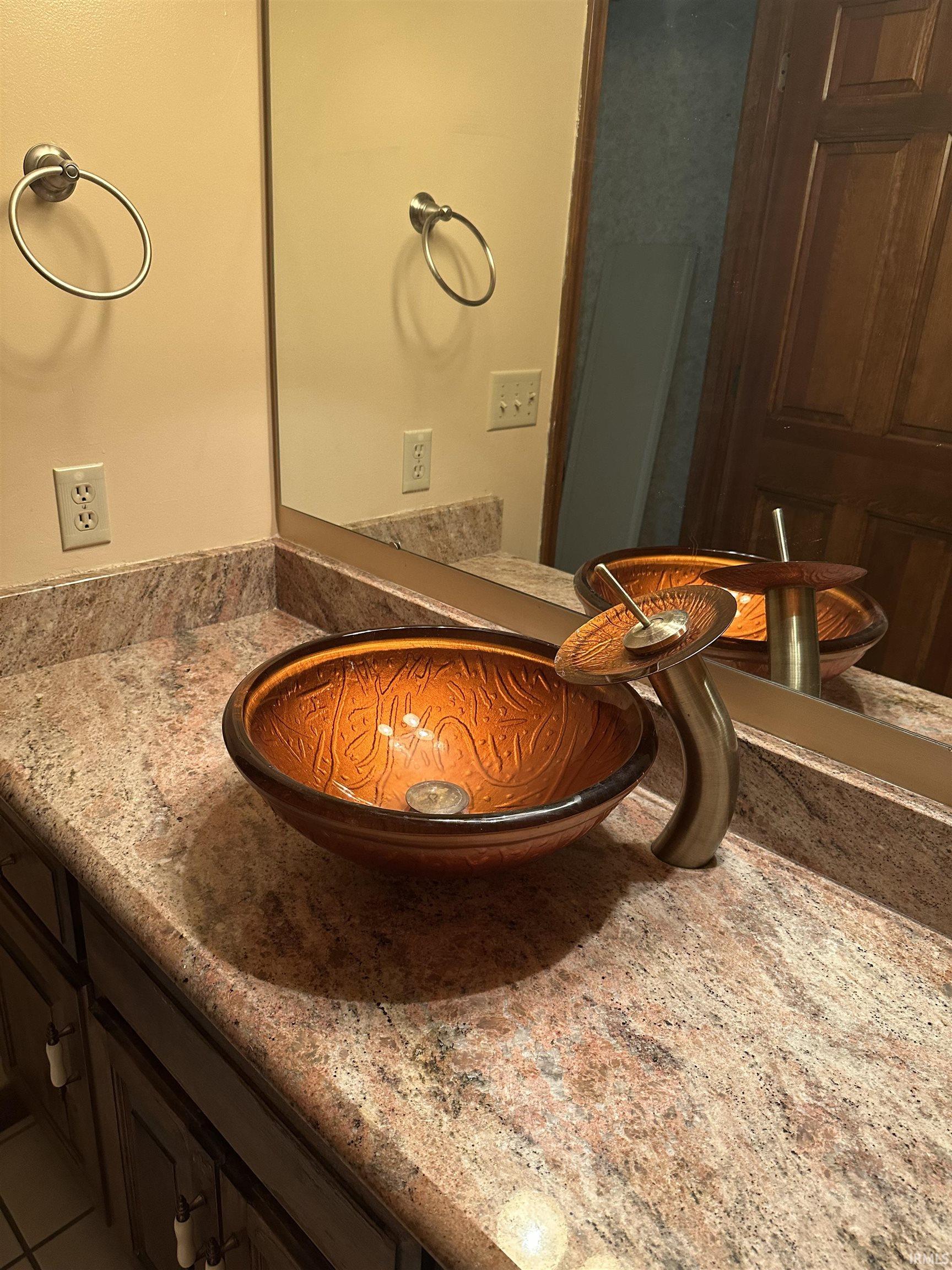 Photo 17 of 5723 Port Royal