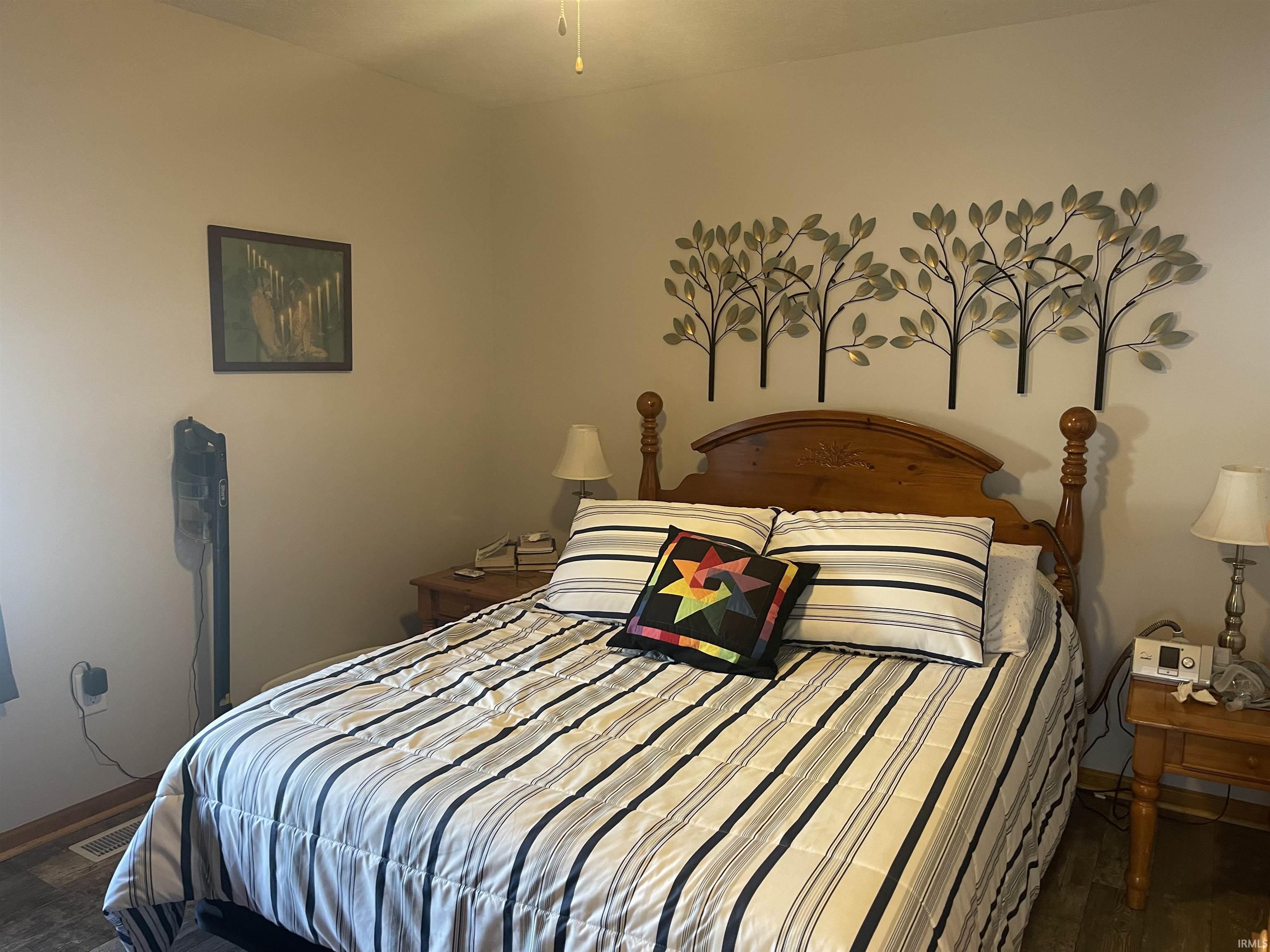 Photo 14 of 1506 E Jefferson Street