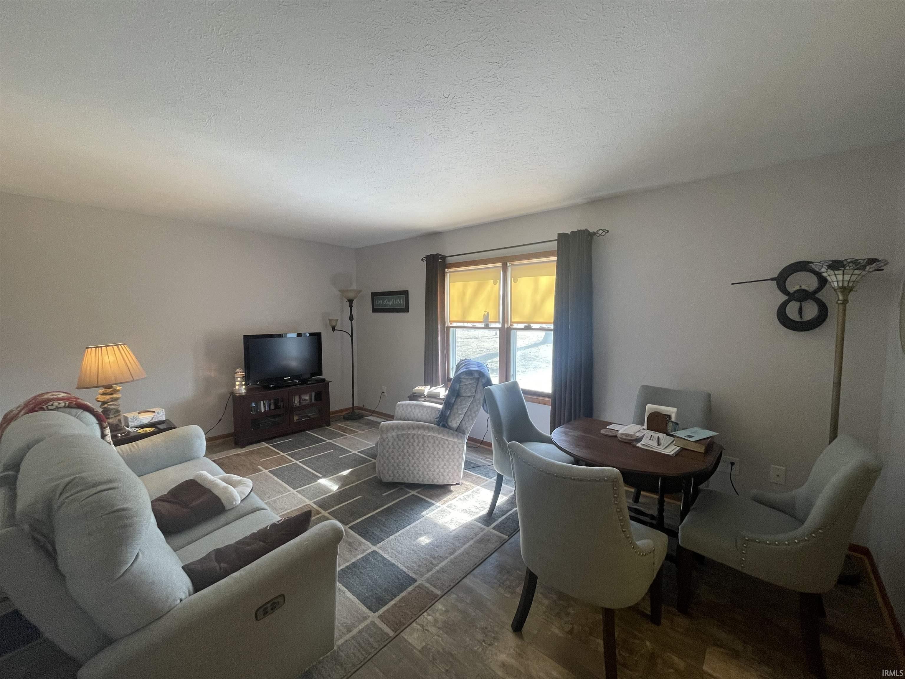 Photo 5 of 1506 E Jefferson Street