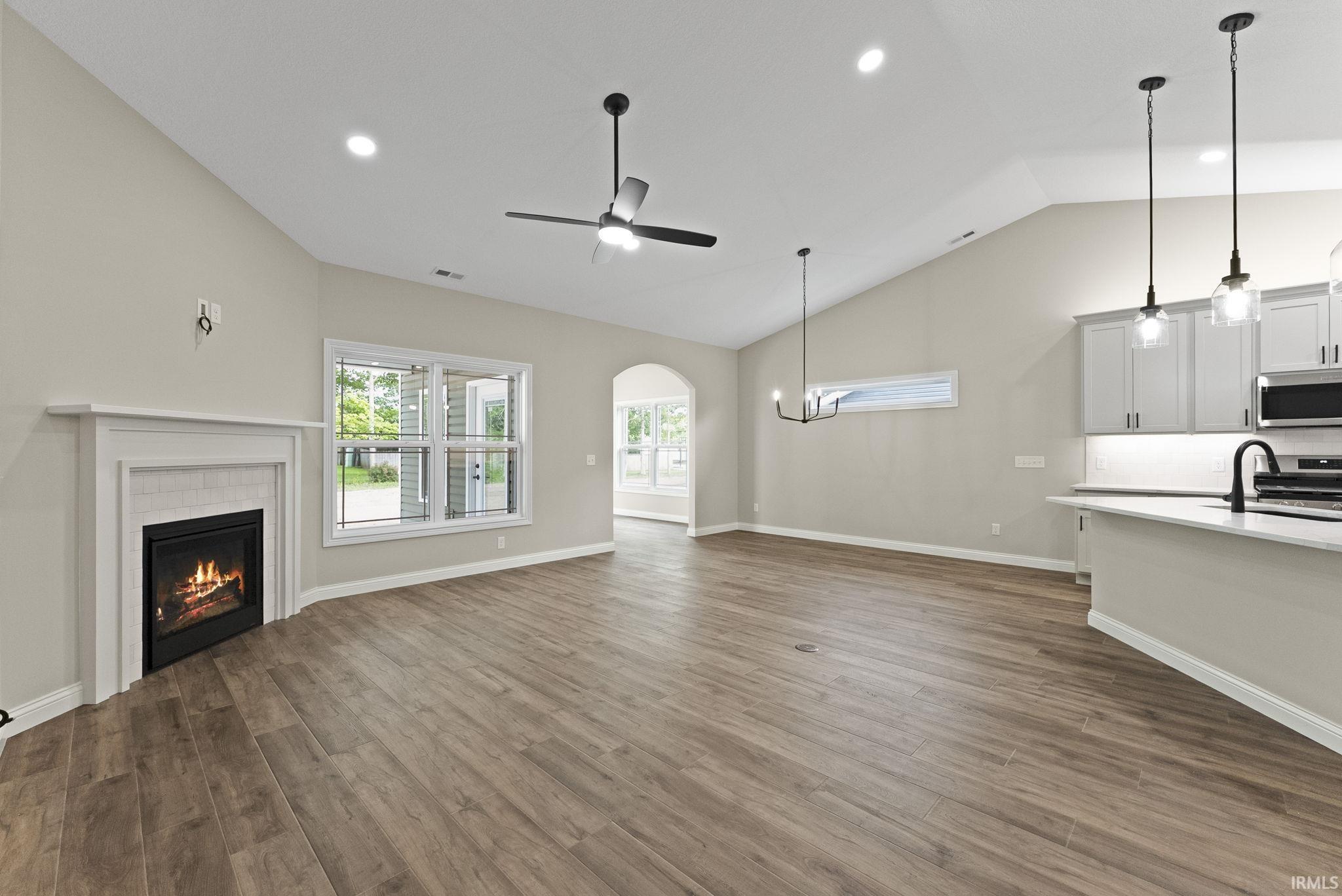 Photo 10 of 8267 Caverango Boulevard