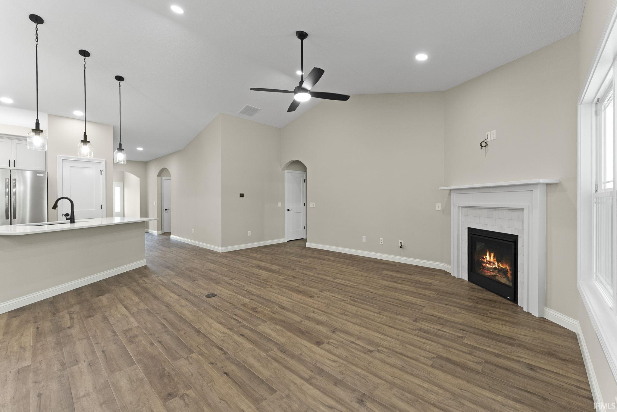 Photo 12 of 8267 Caverango Boulevard