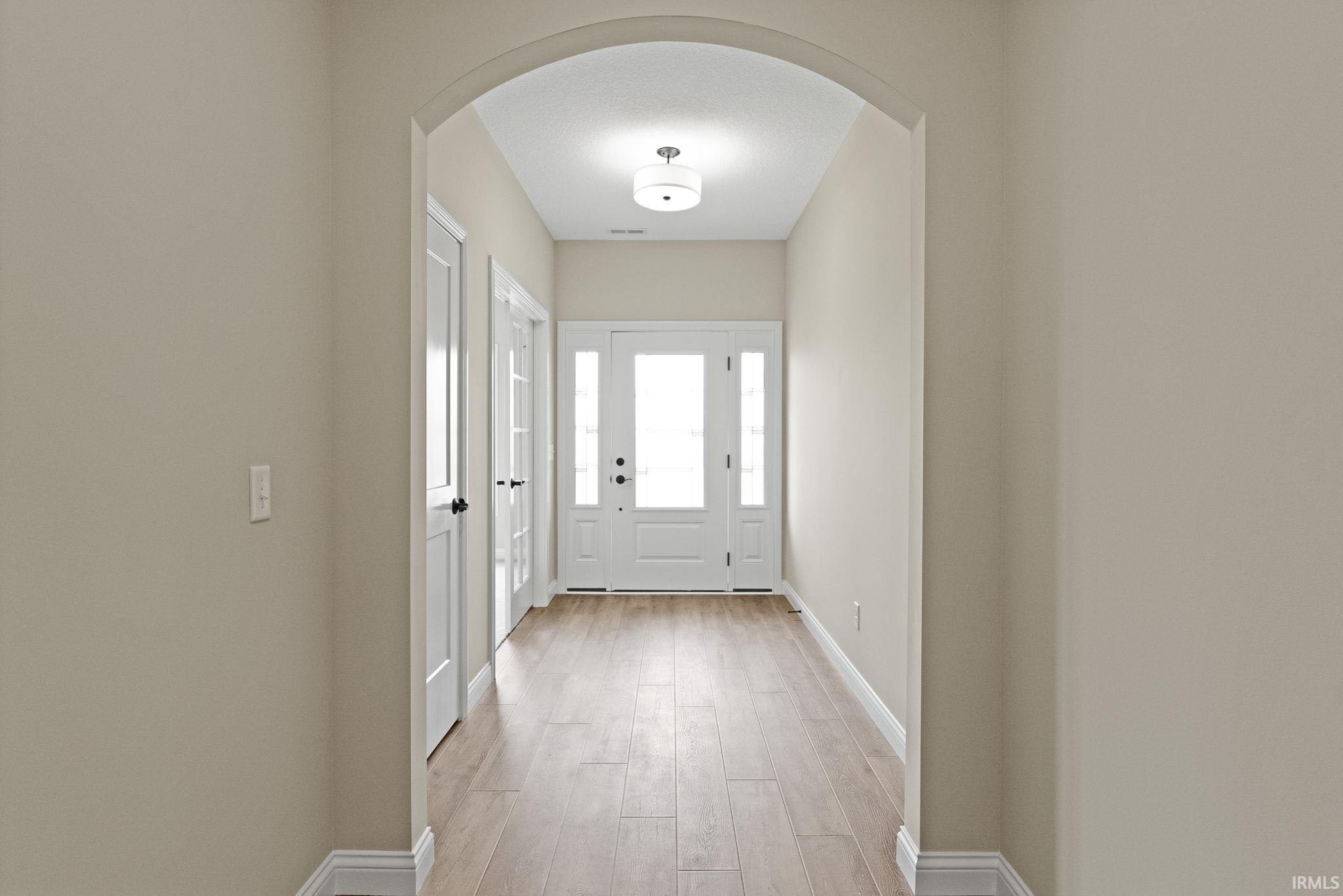 Photo 4 of 8267 Caverango Boulevard