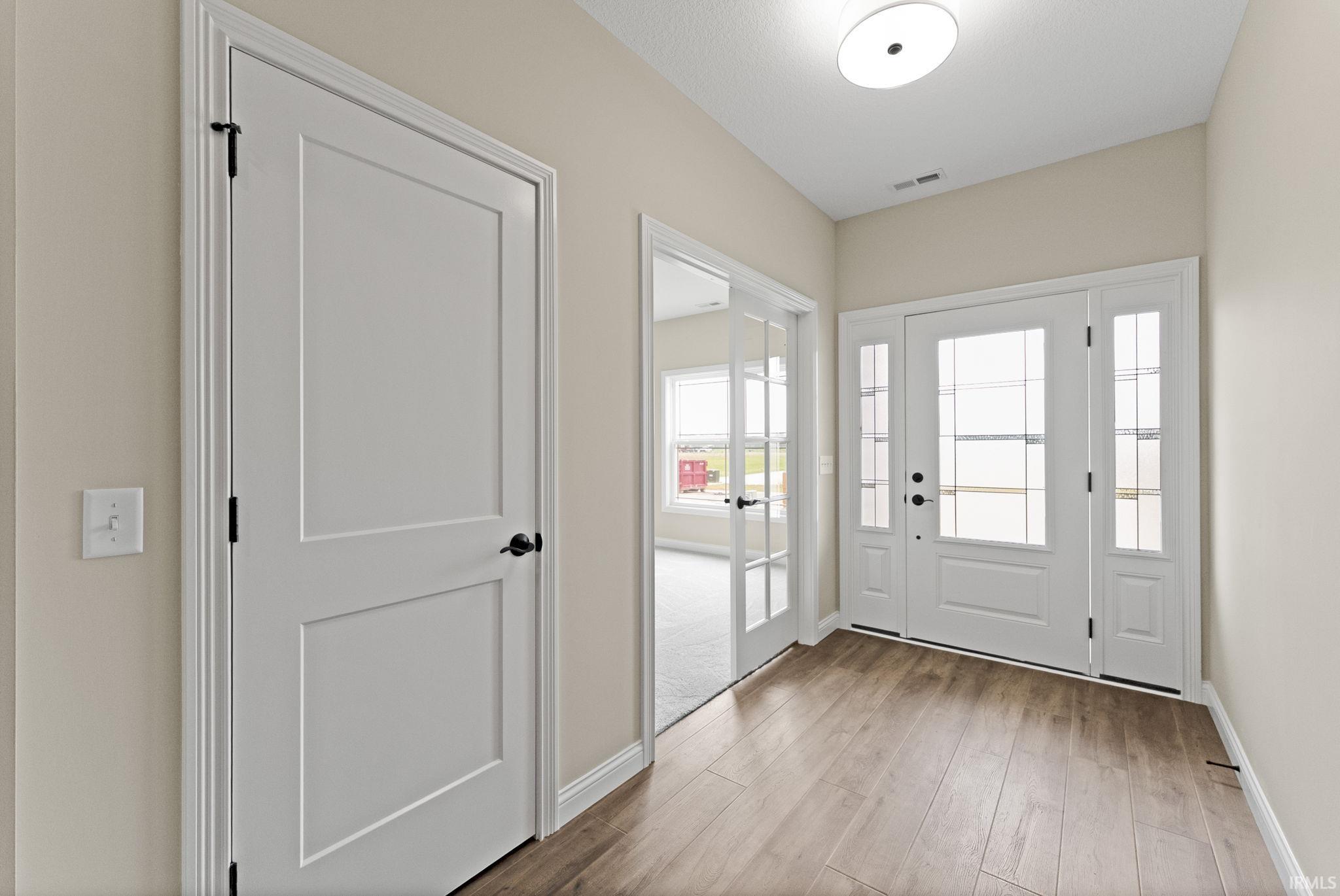 Photo 5 of 8267 Caverango Boulevard