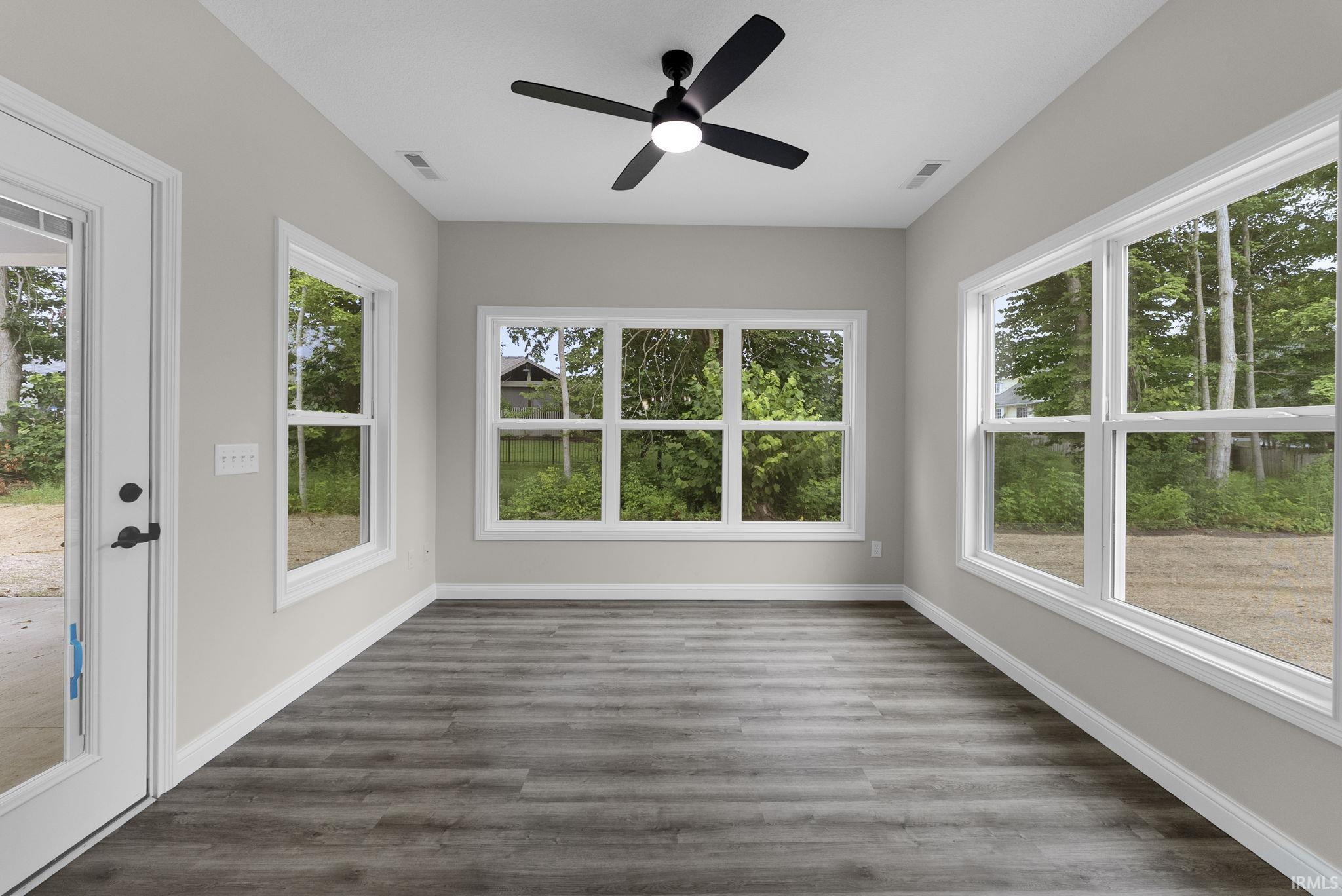 Photo 13 of 8245 Caverango Boulevard