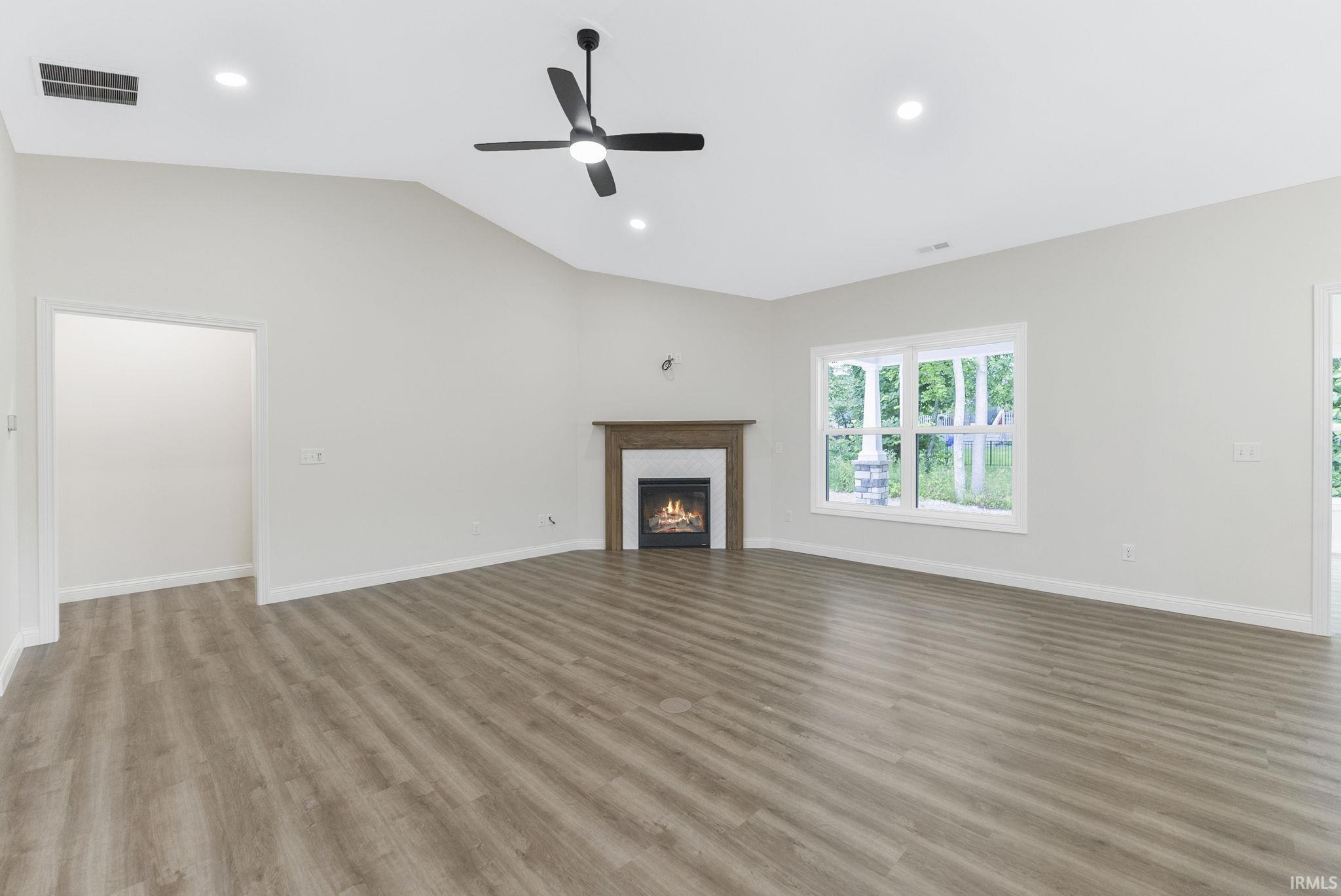 Photo 6 of 8245 Caverango Boulevard