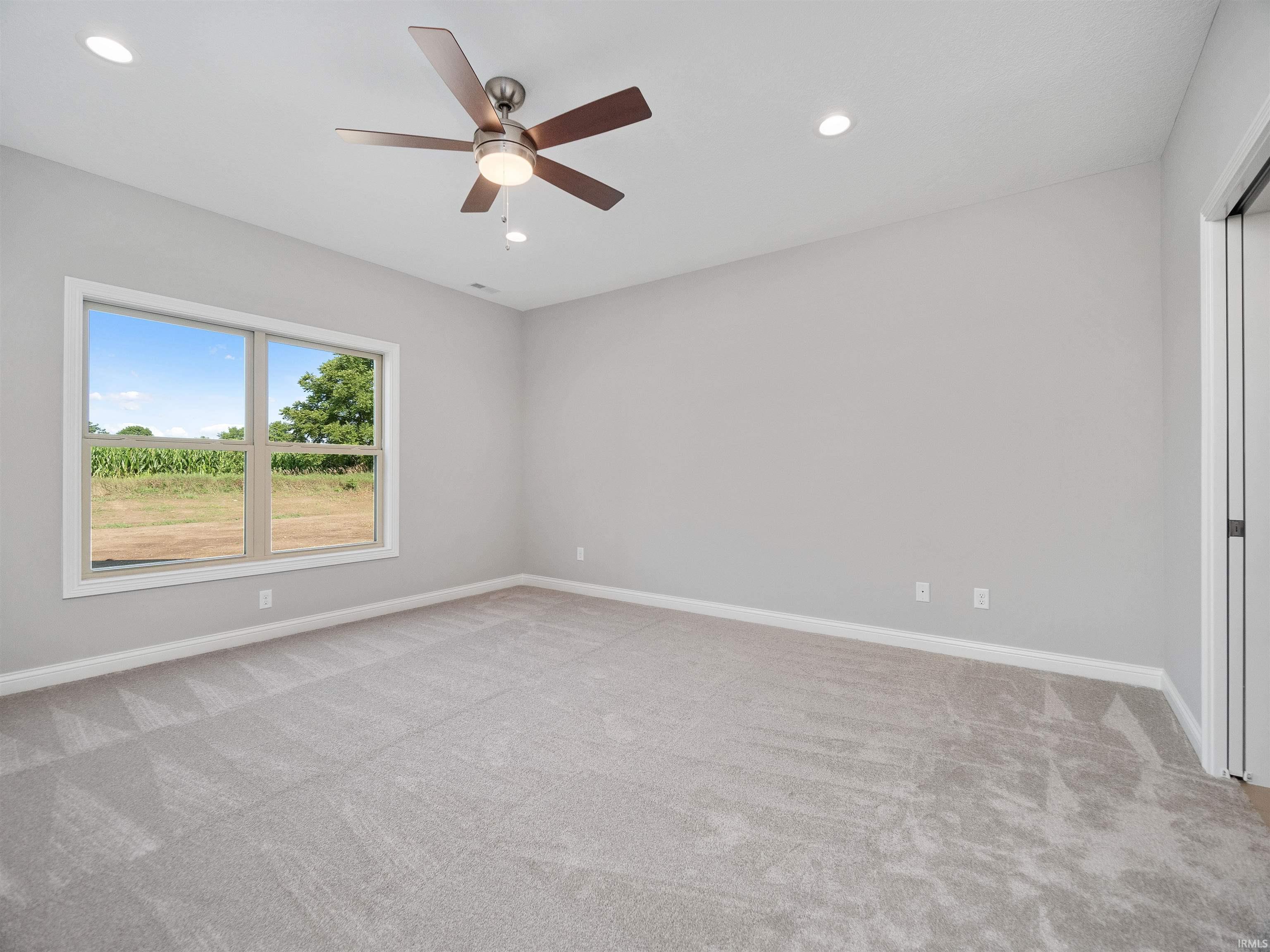 Photo 18 of 1395 Montura Cove