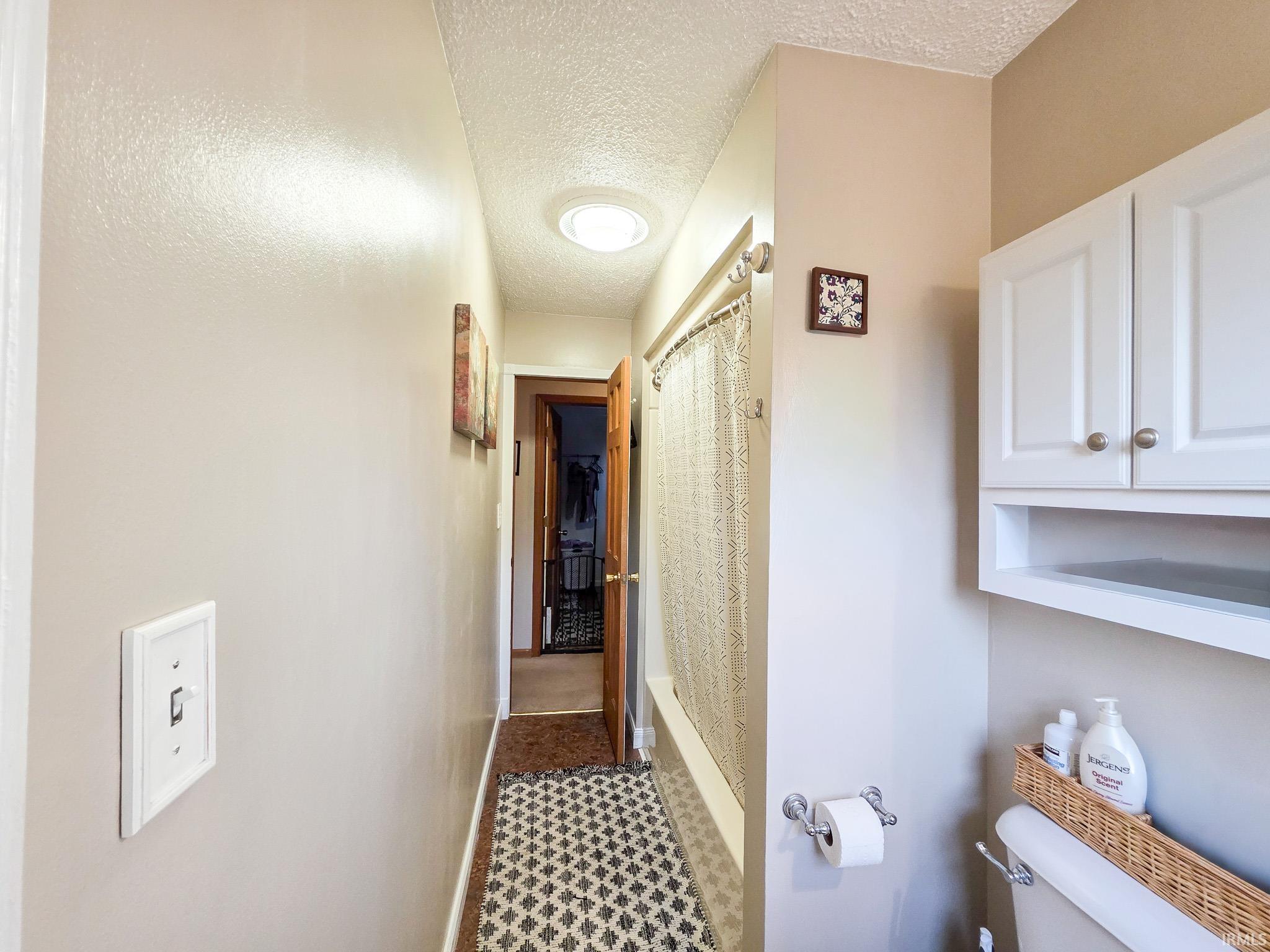 Photo 14 of 3117 E Bristol Street