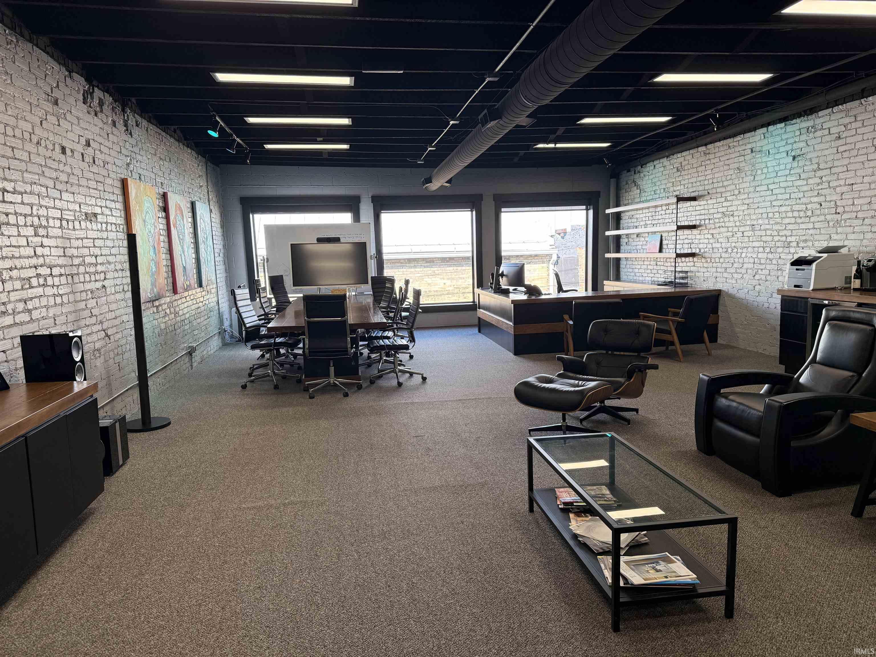 Photo 3 of 105 S Elkhart Street