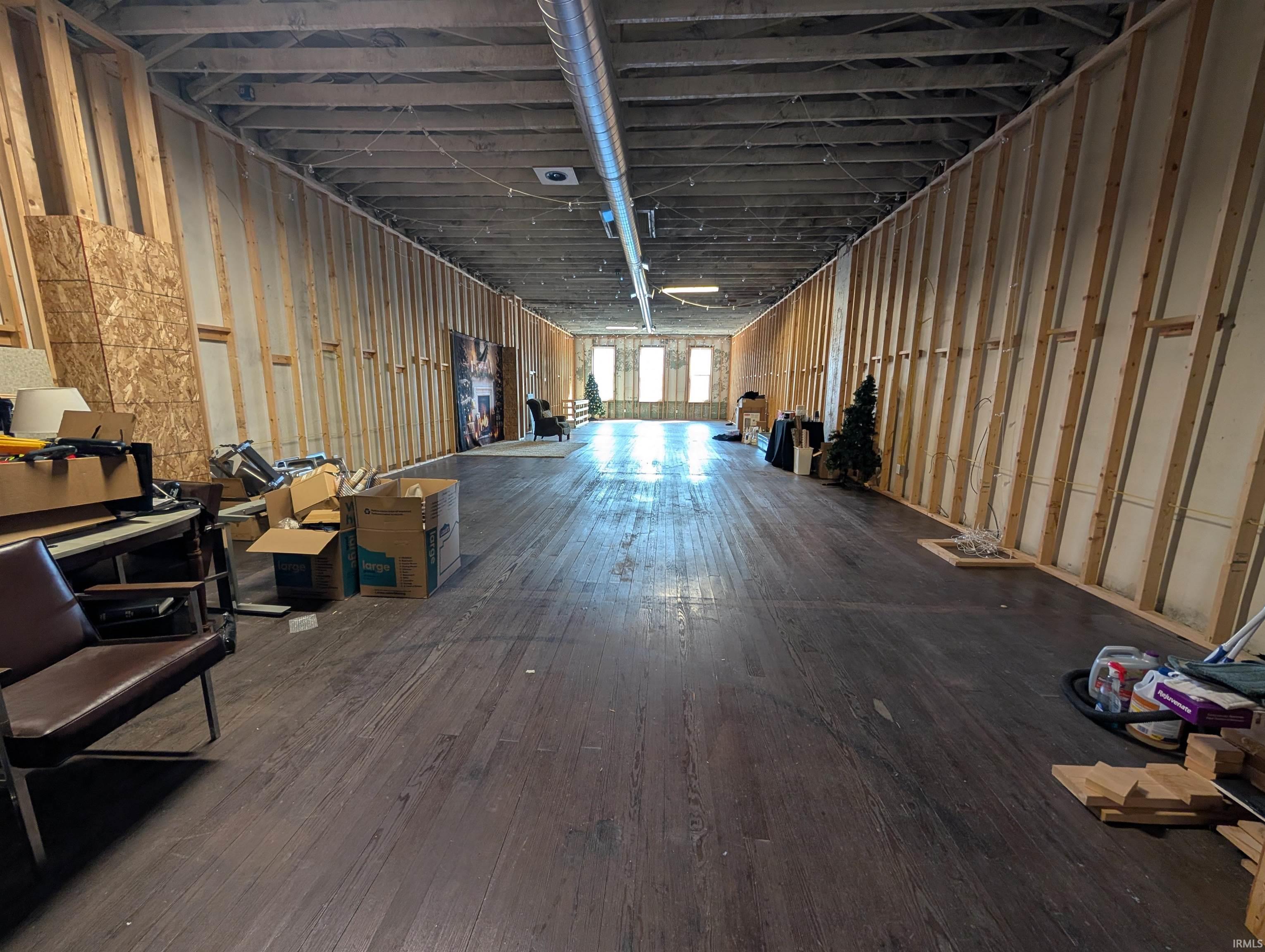 Photo 9 of 105 S Elkhart Street