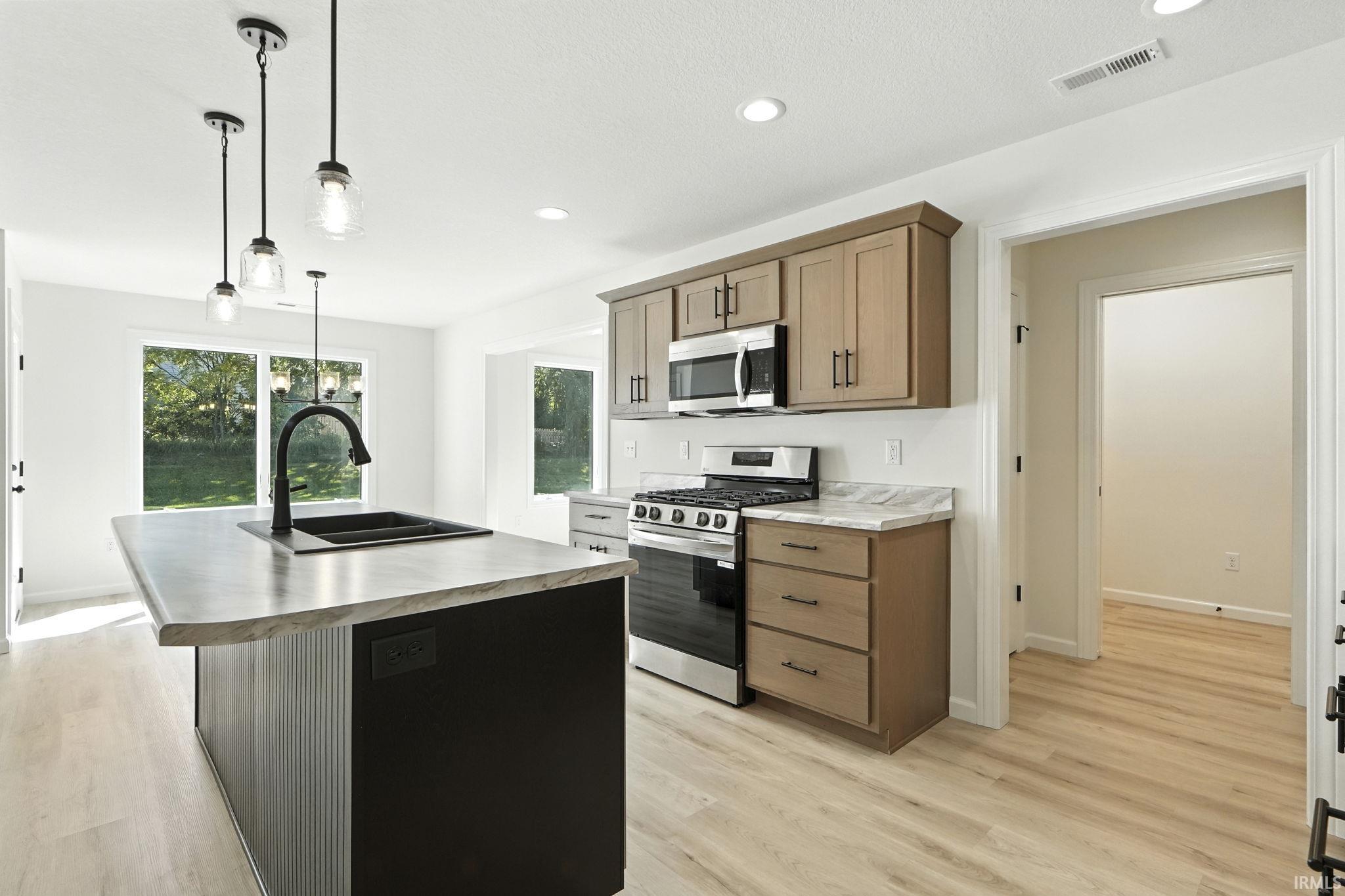 Photo 10 of 15524 Impala Drive