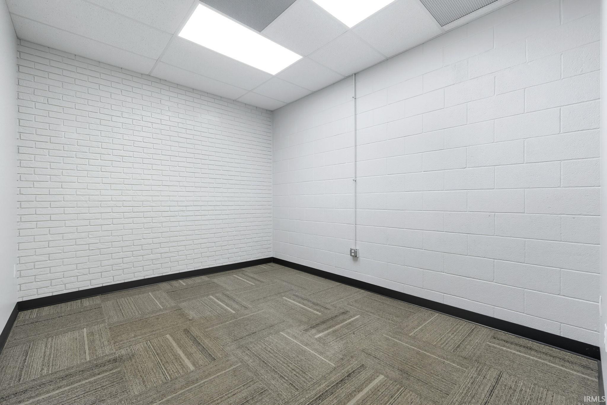 Photo 14 of 111 W Hazel Street