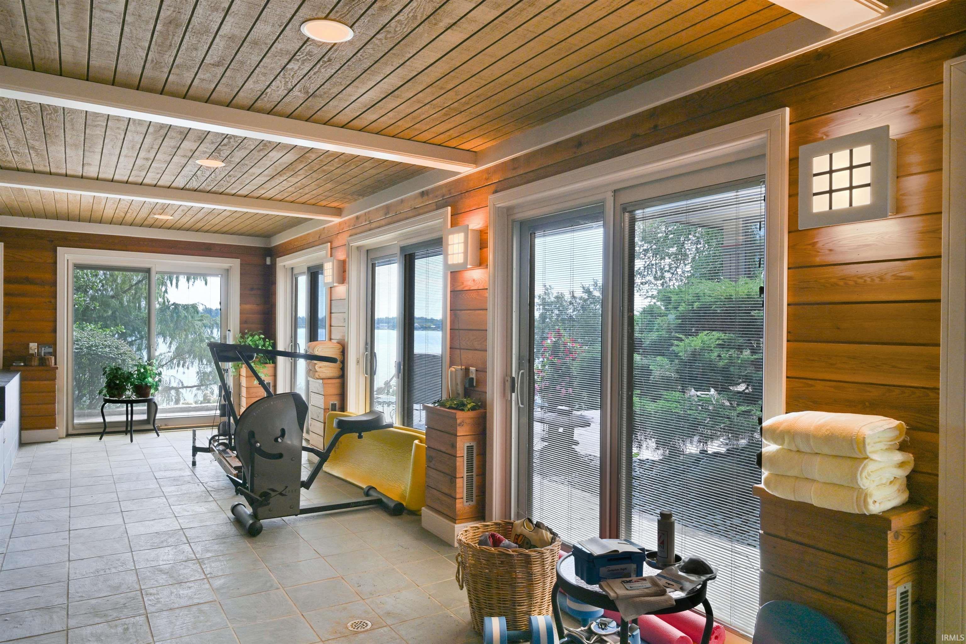 Photo 33 of 1135 E Northshore Drive