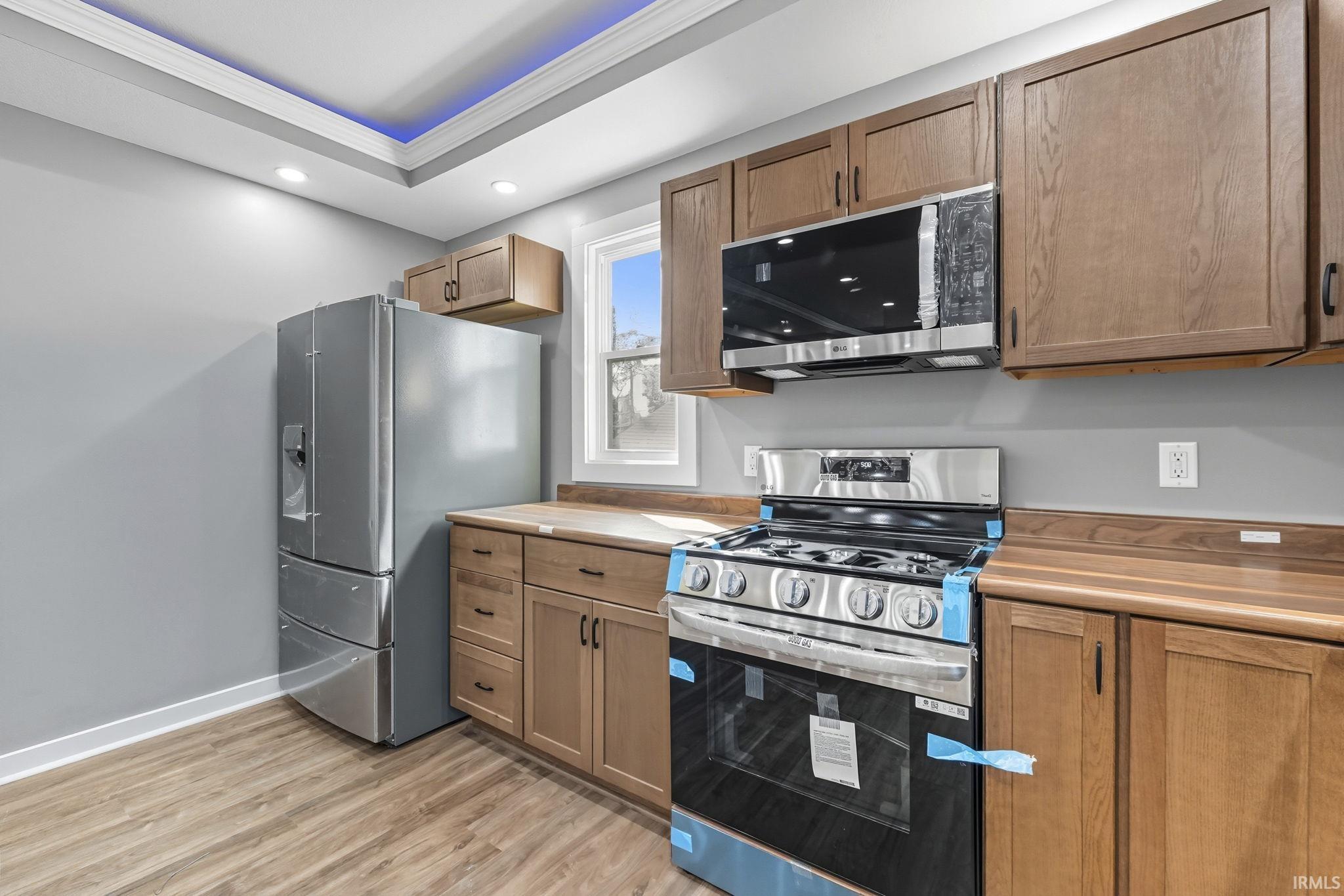 Photo 4 of 1040 Delaware Avenue