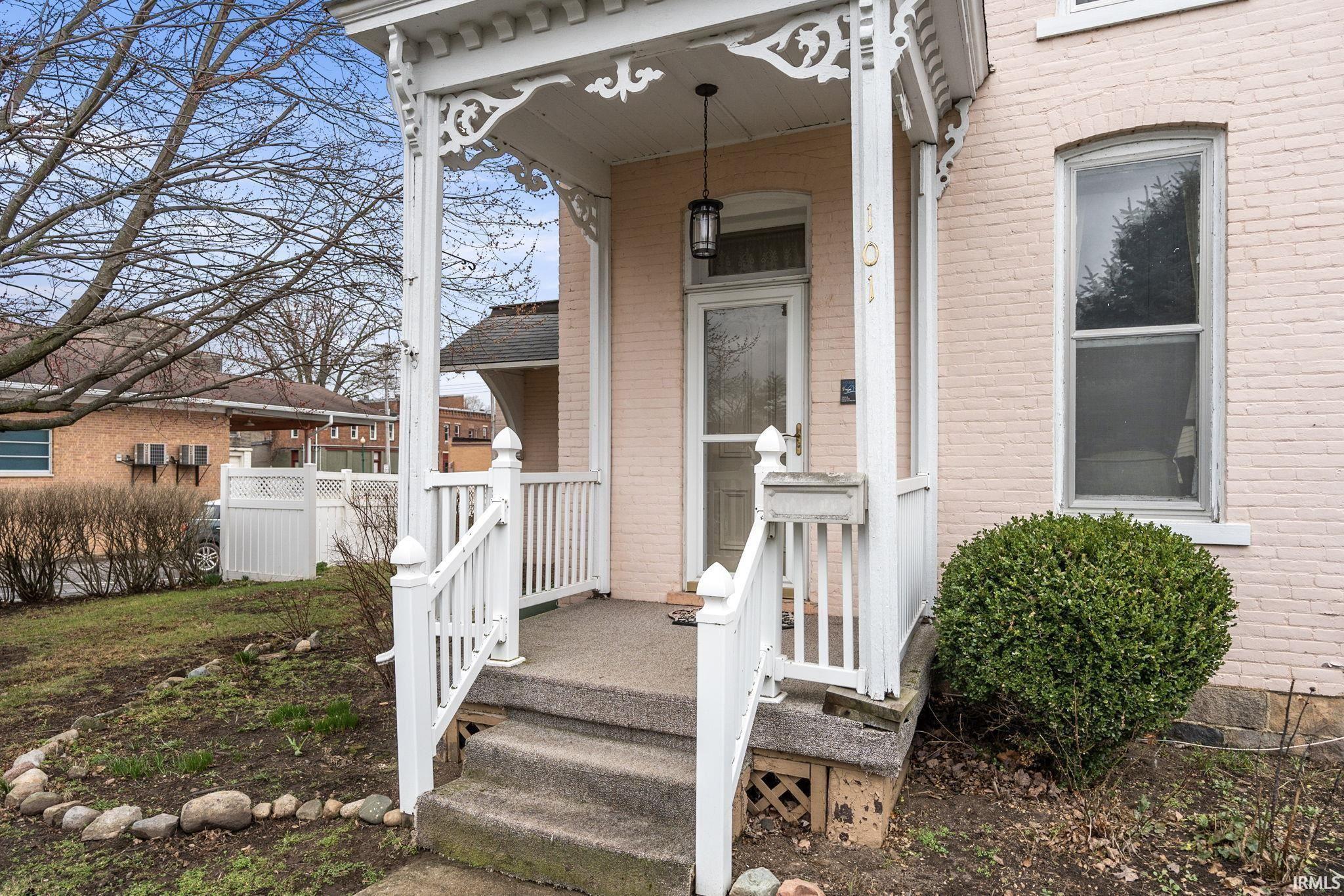 Photo 15 of 101 S Maple Street