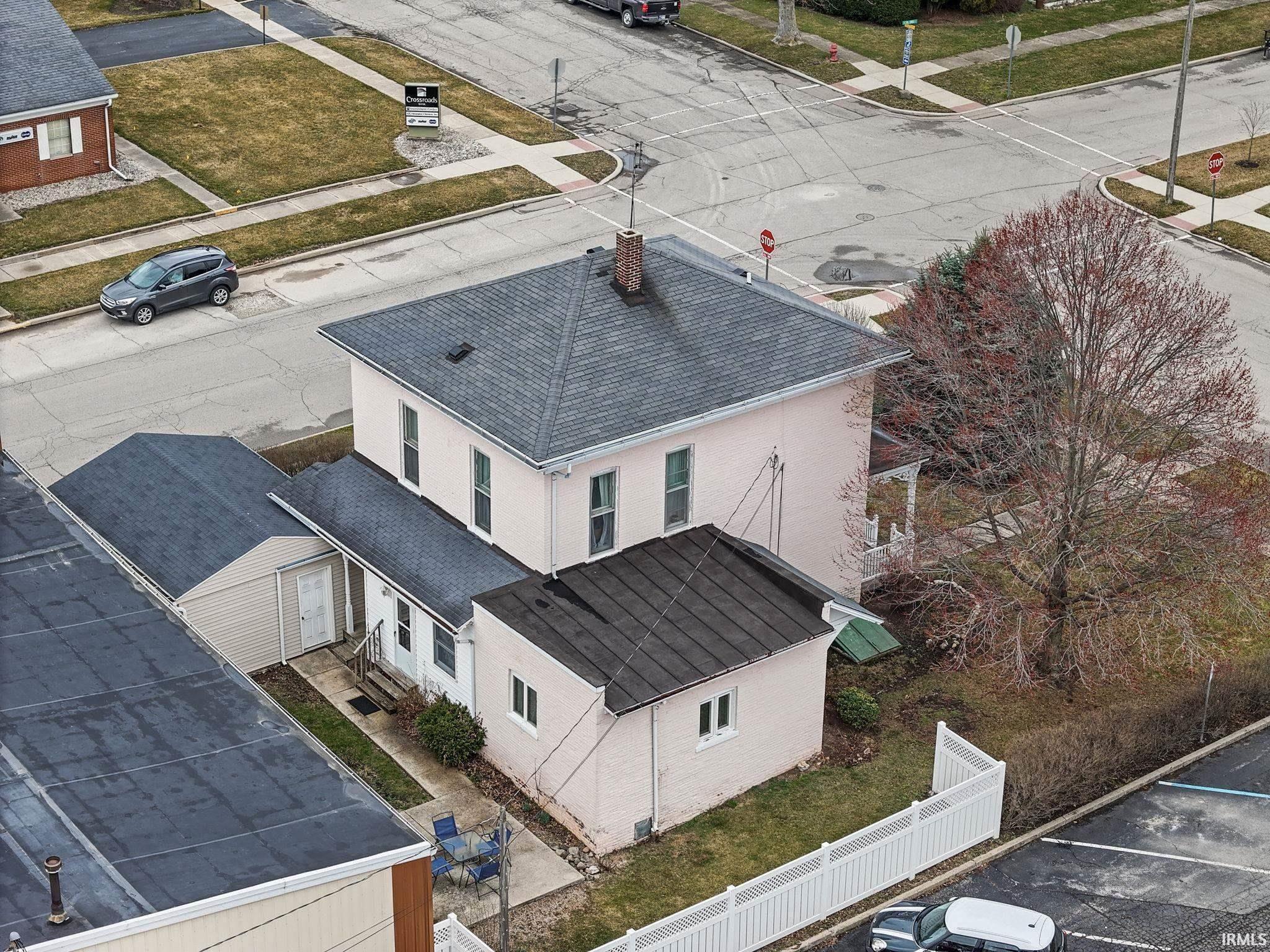 Photo 16 of 101 S Maple Street