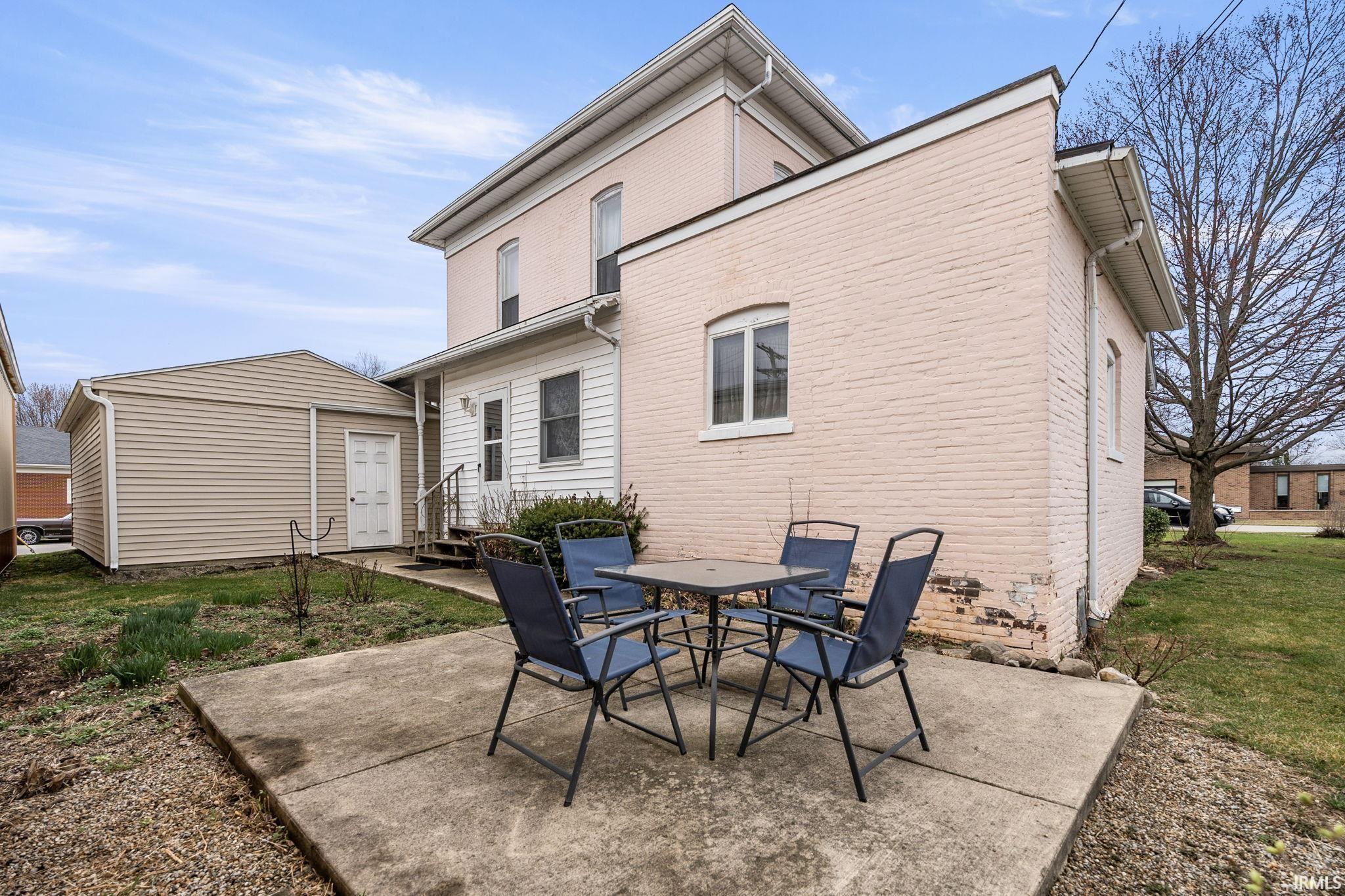 Photo 17 of 101 S Maple Street