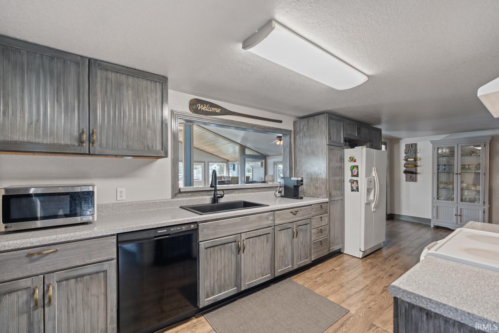 Photo 20 of 1770 E Poplar Road