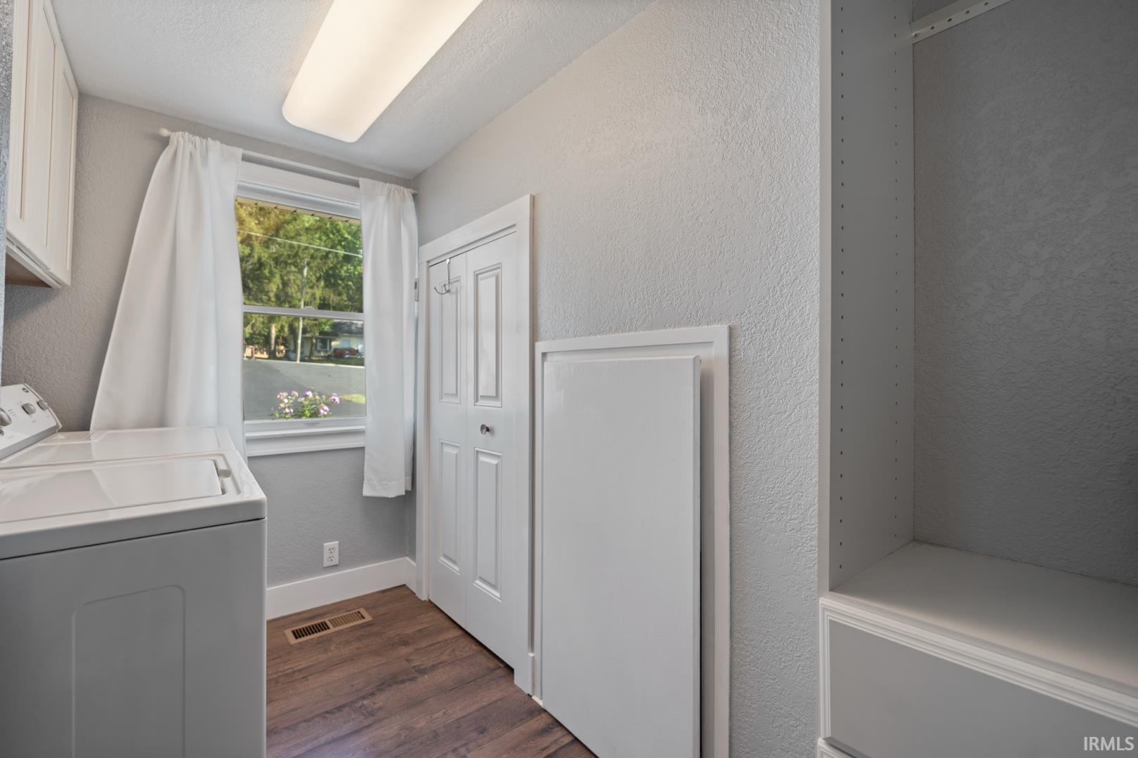 Photo 31 of 1770 E Poplar Road