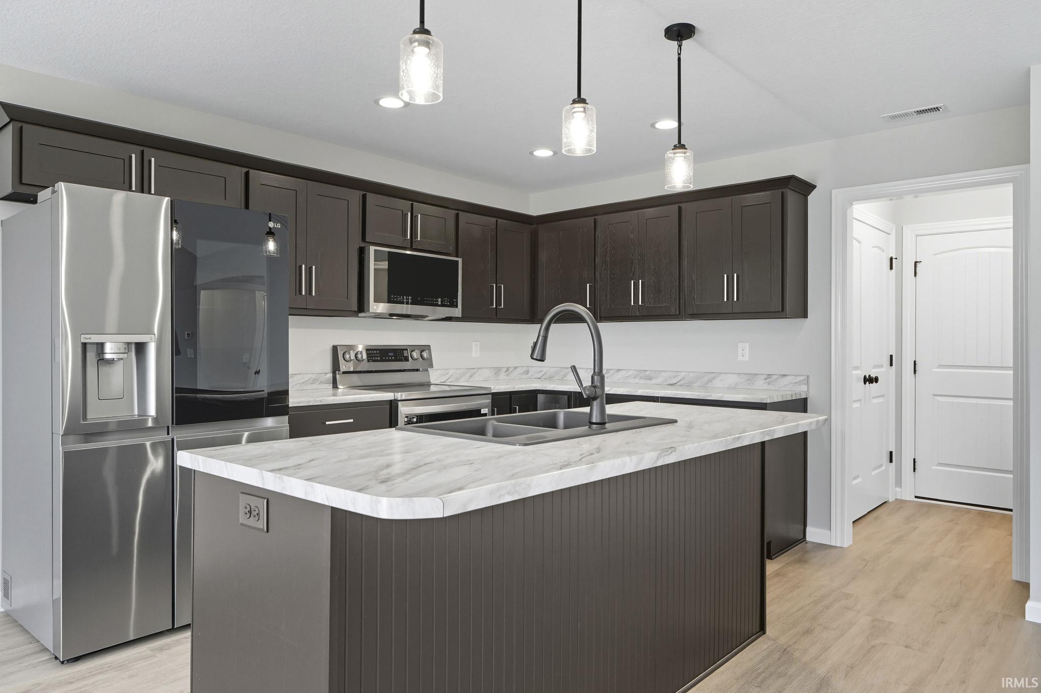 Photo 15 of 111 Sunset Drive