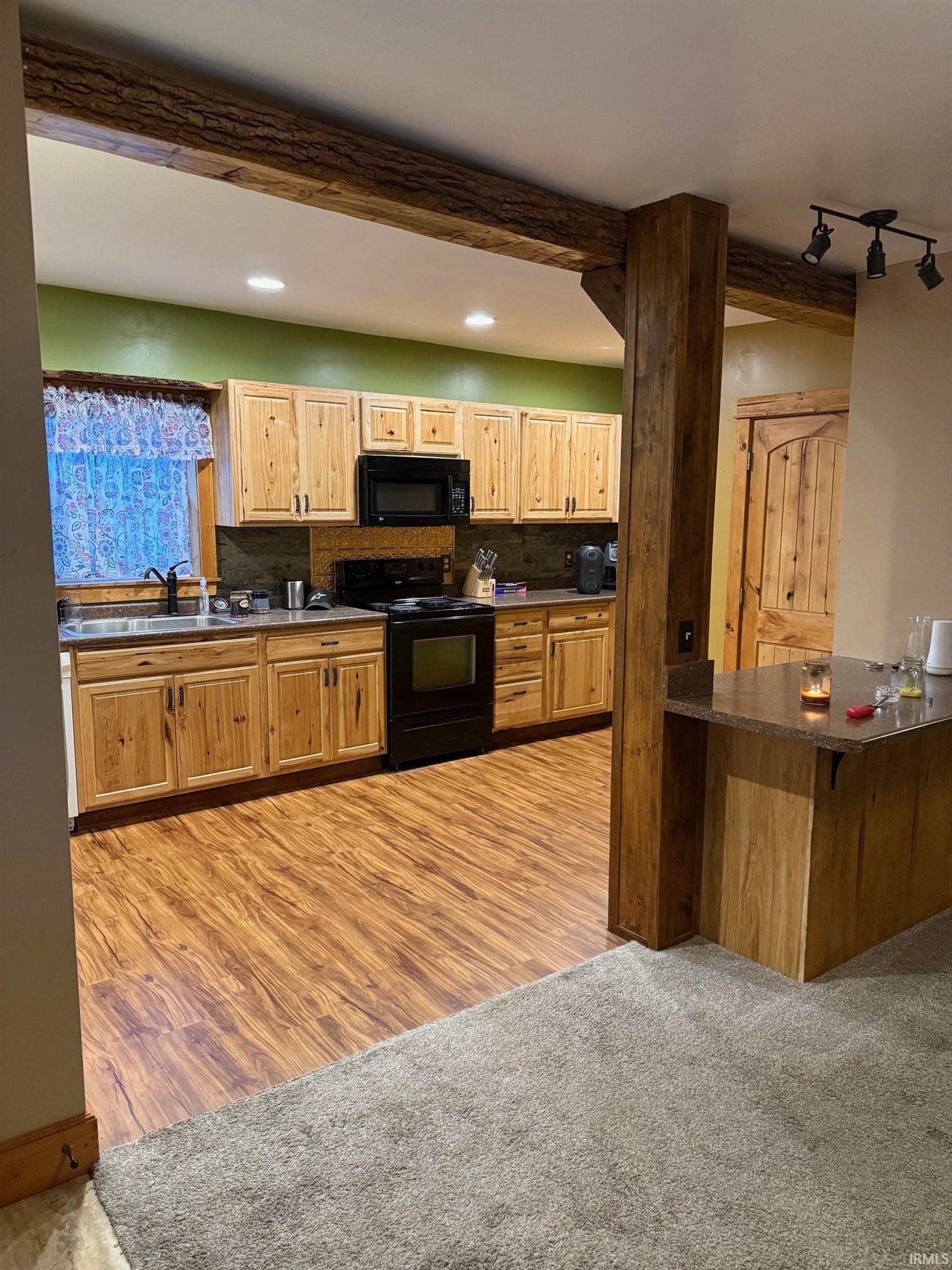 Photo 5 of 402 S Half Street