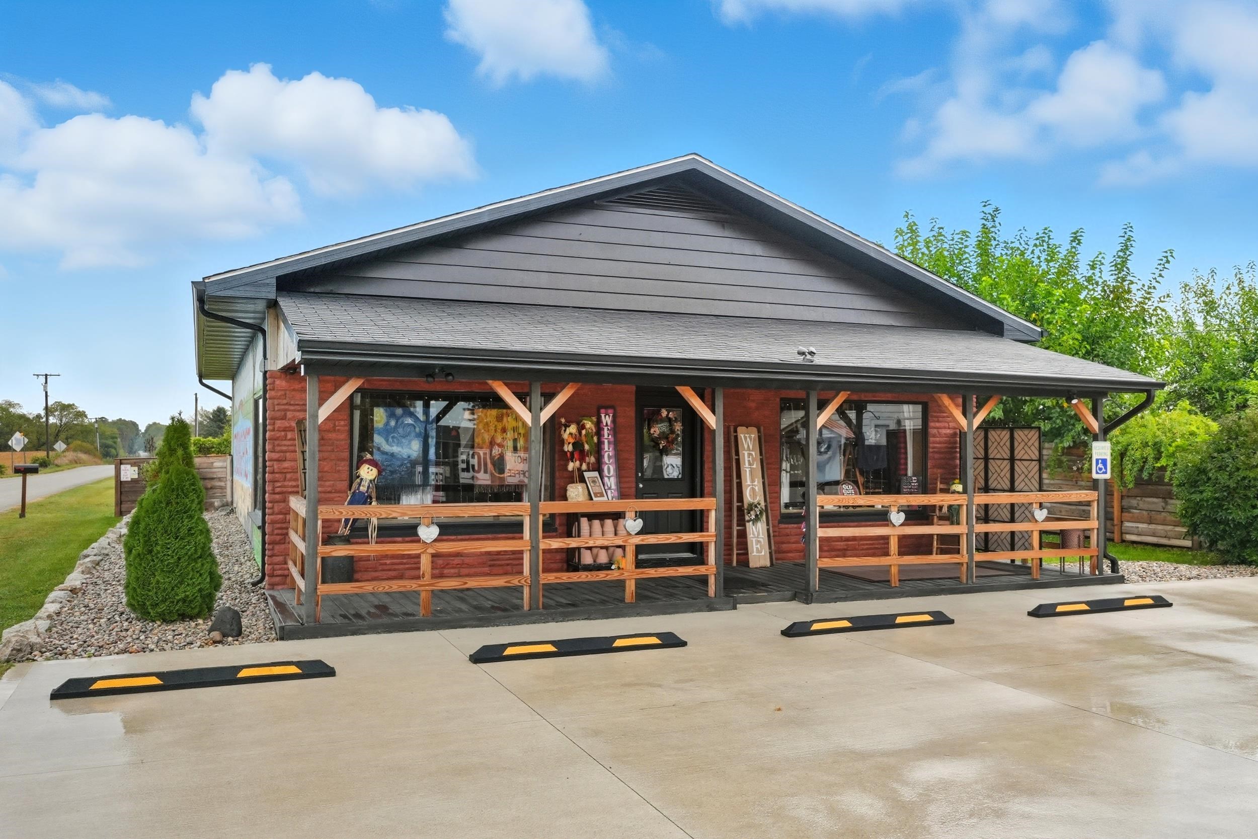 Photo 0 of 8040 E 500 S Road