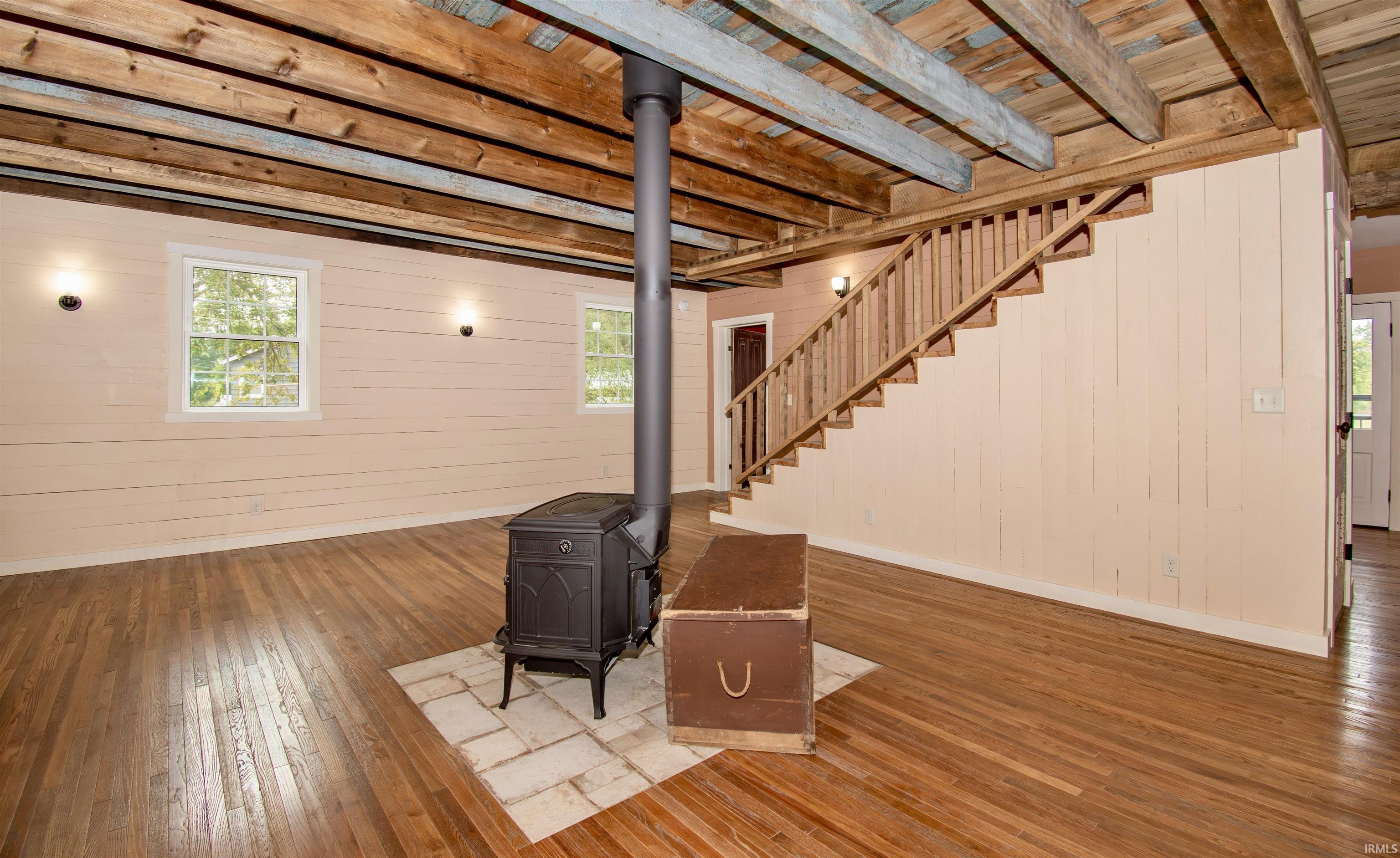 Photo 12 of 115 E Wolcott Street