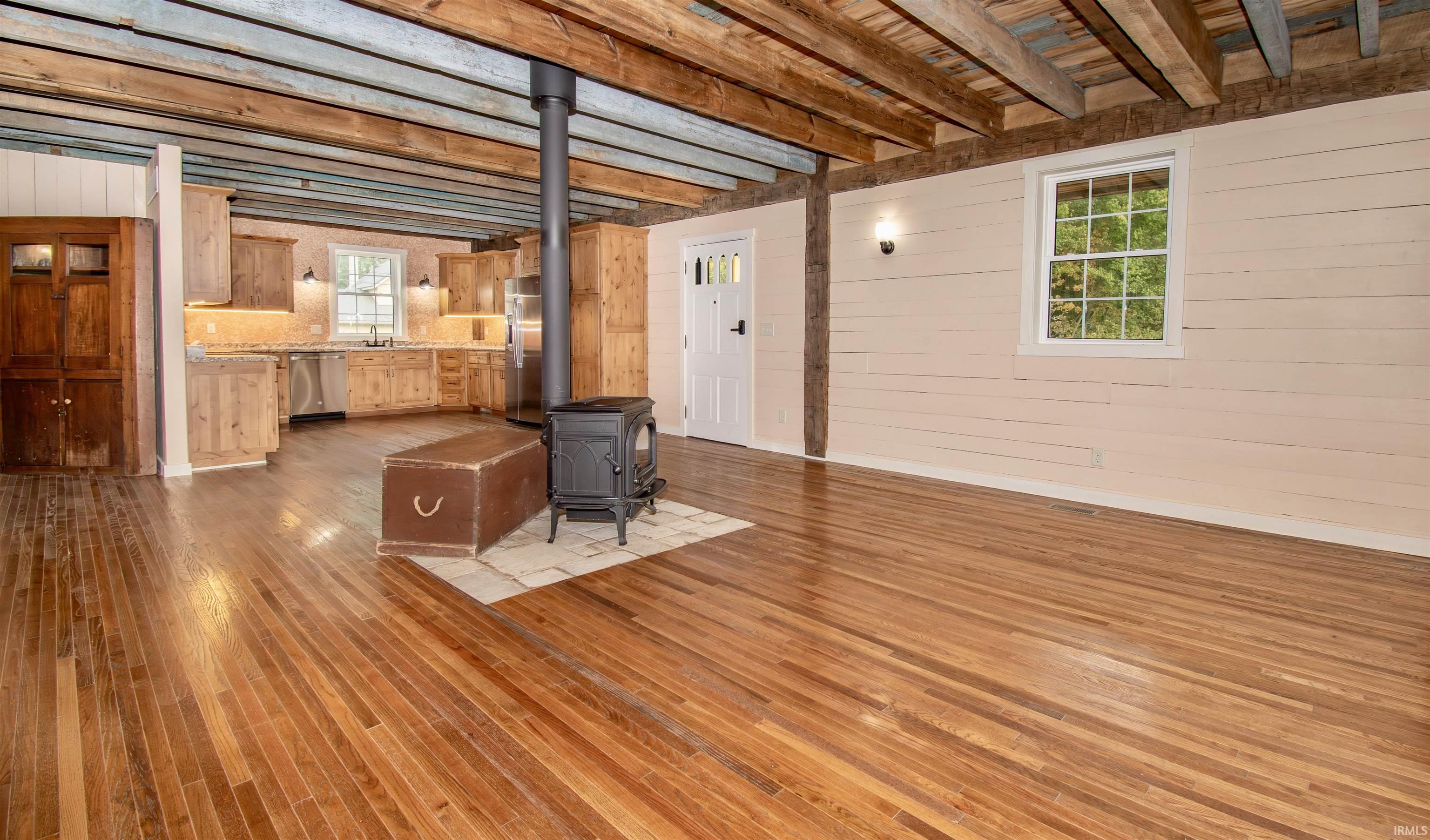 Photo 14 of 115 E Wolcott Street