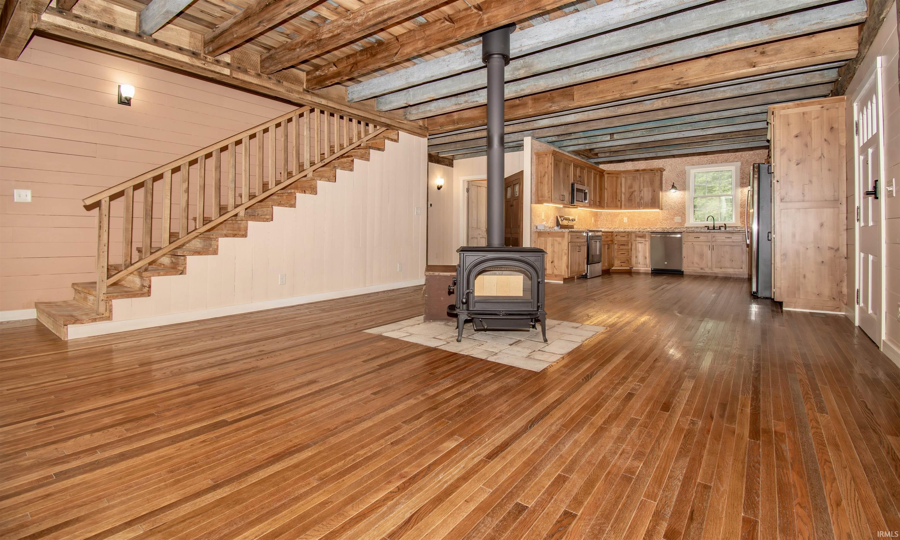 Photo 15 of 115 E Wolcott Street