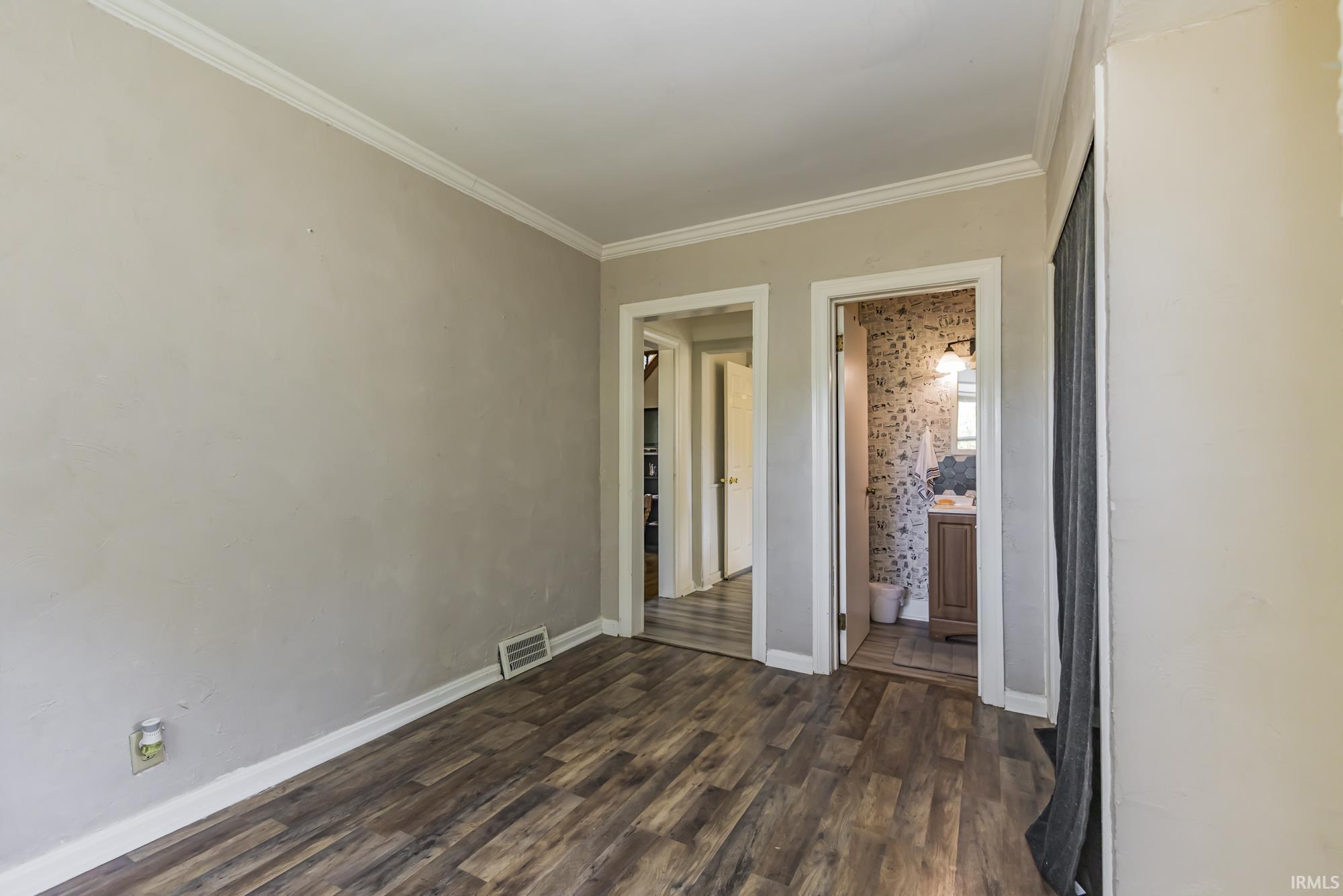 Photo 16 of 4522 S Calhoun Street