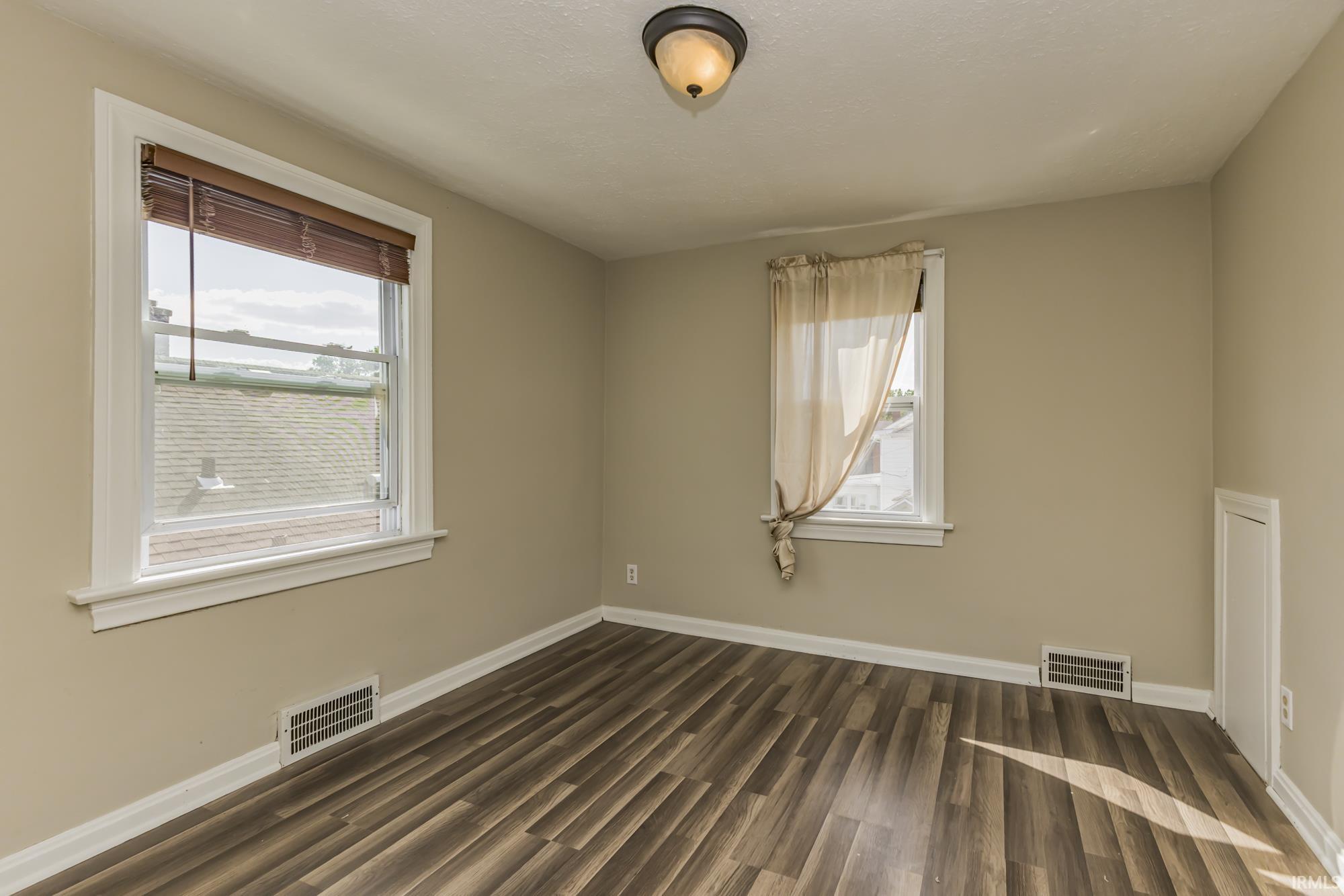 Photo 20 of 4522 S Calhoun Street