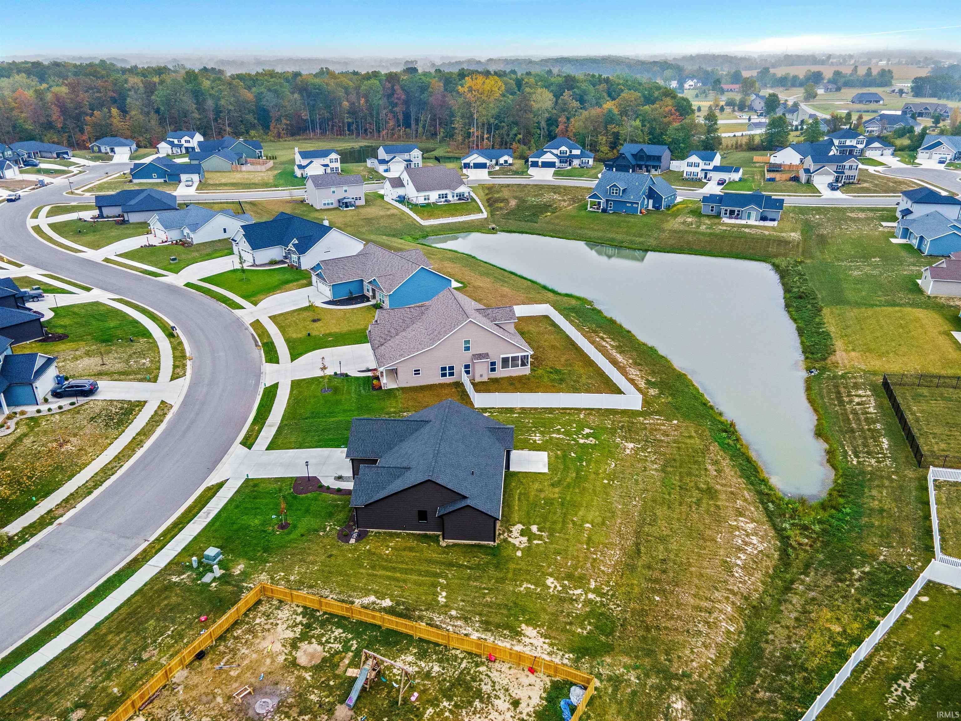 Photo 3 of 3410 Bruin Pass