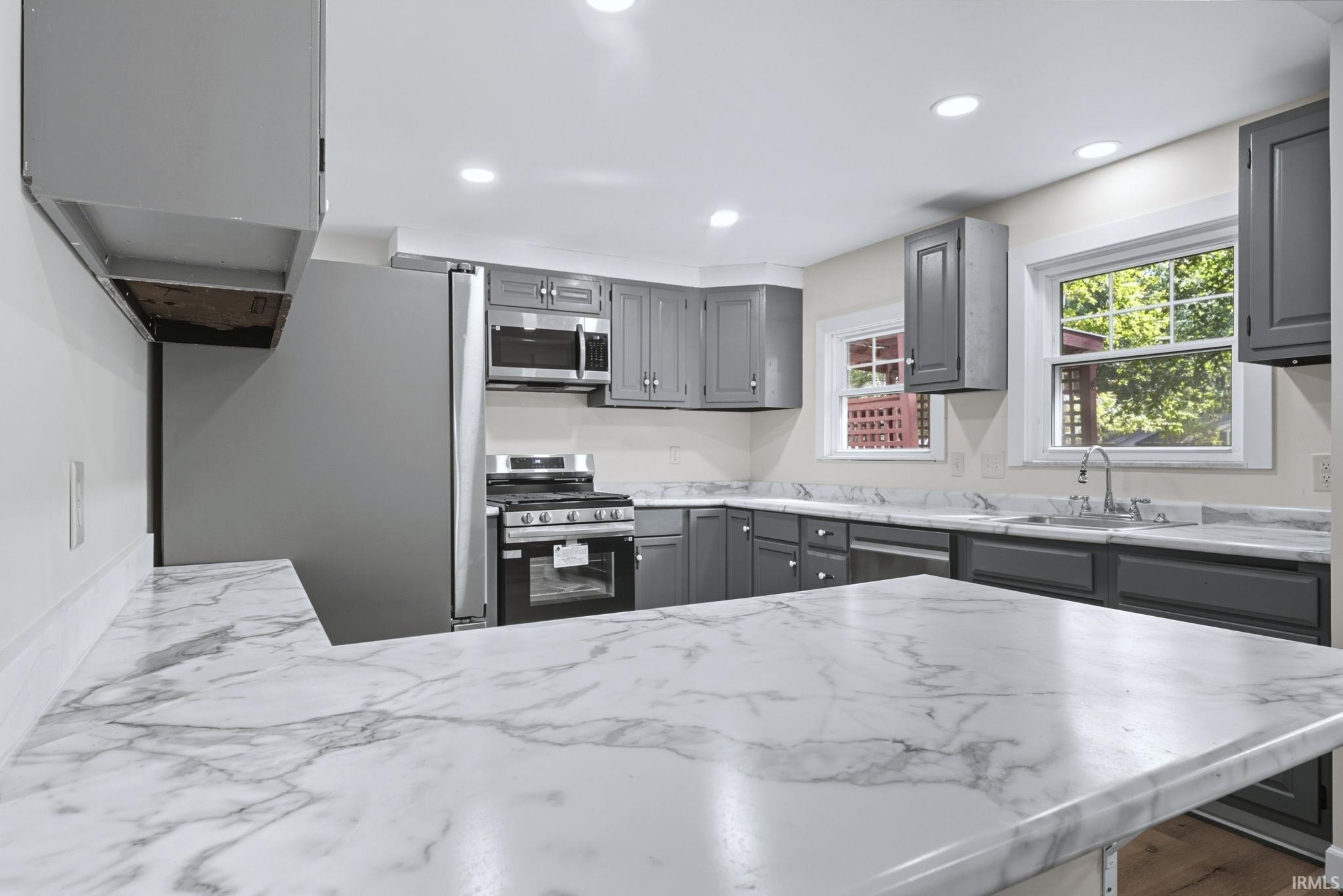 Photo 12 of 6921 Nordale Drive