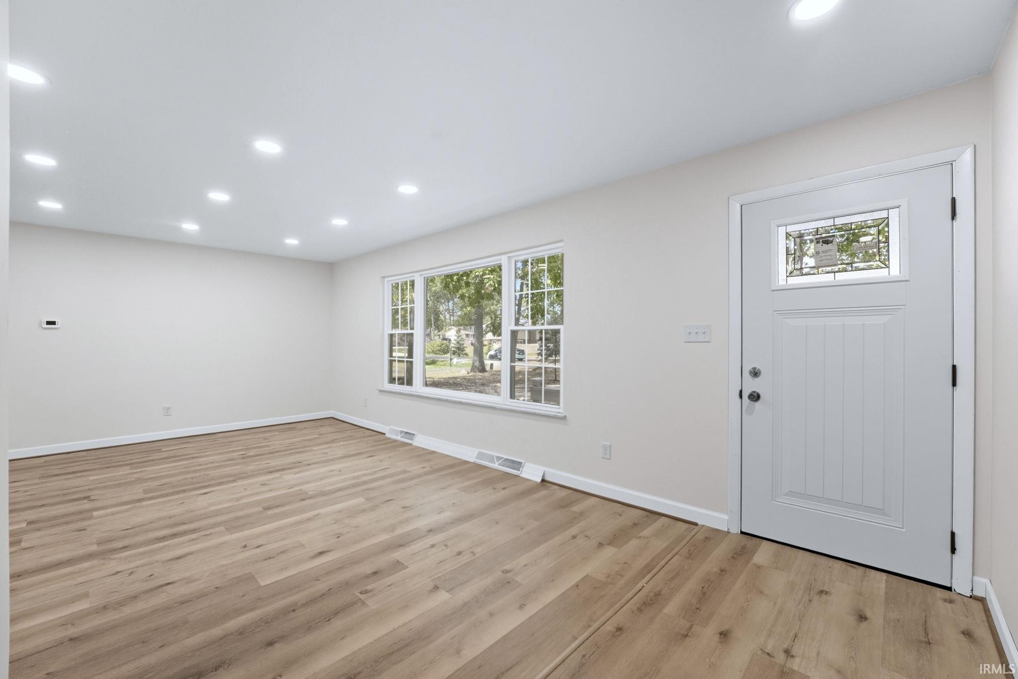 Photo 6 of 6921 Nordale Drive