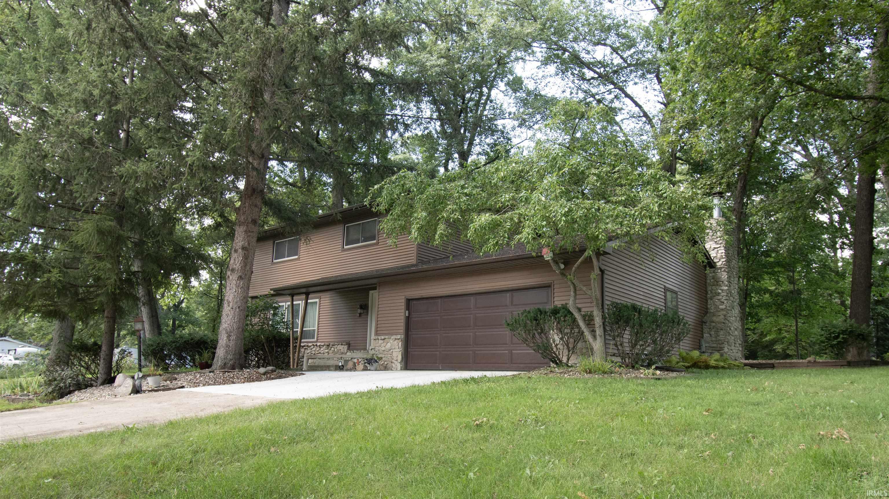 Photo 4 of 505 Oak Crest Drive
